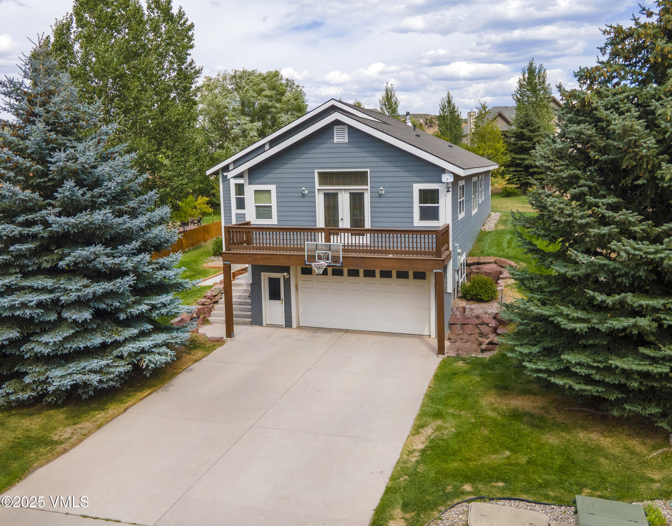 Gypsum, Colorado 81637, United States, 4 Bedrooms Bedrooms, ,4 BathroomsBathrooms,Residential,Pending,185410