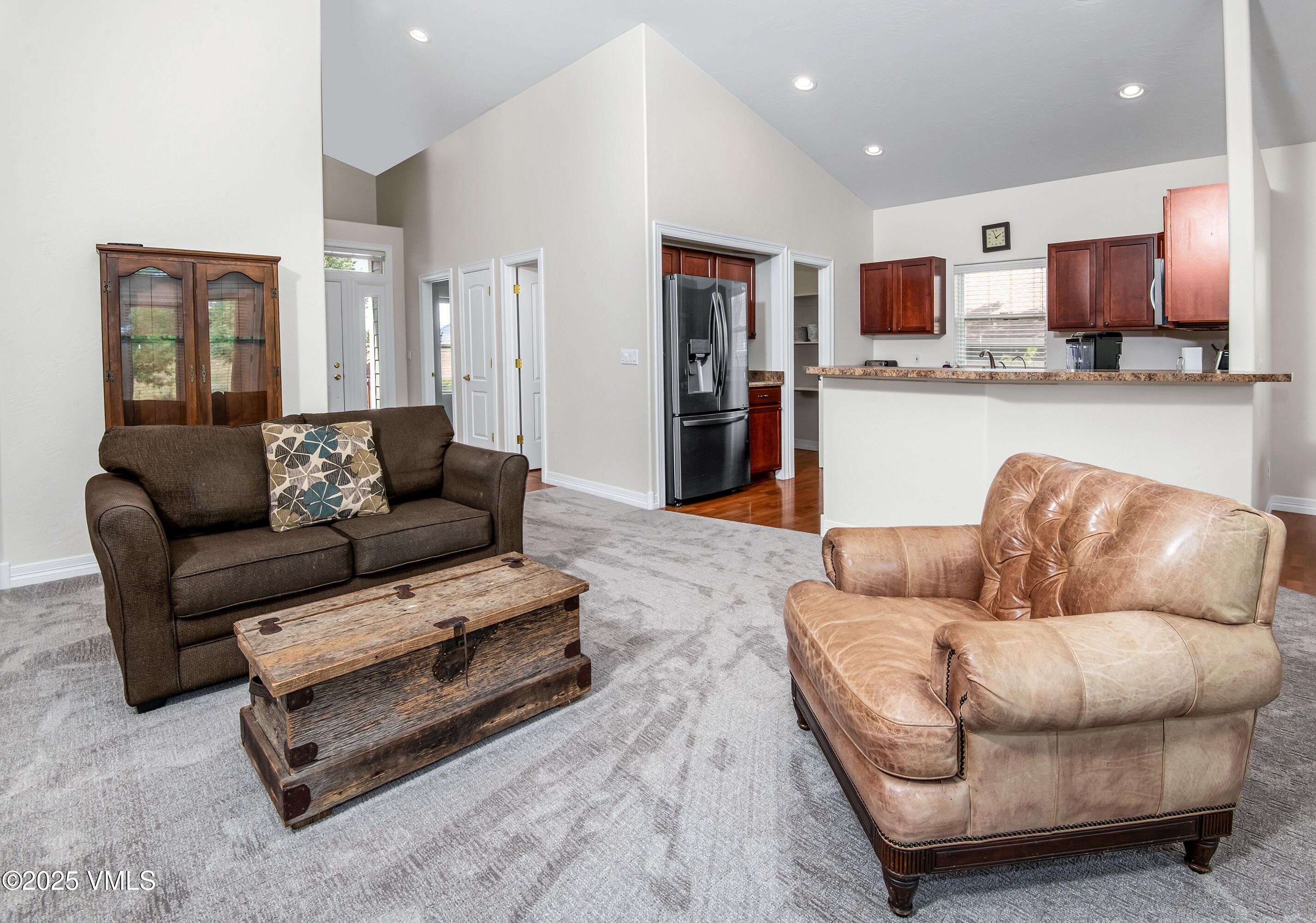 Gypsum, Colorado 81637, United States, 4 Bedrooms Bedrooms, ,4 BathroomsBathrooms,Residential,Pending,185410