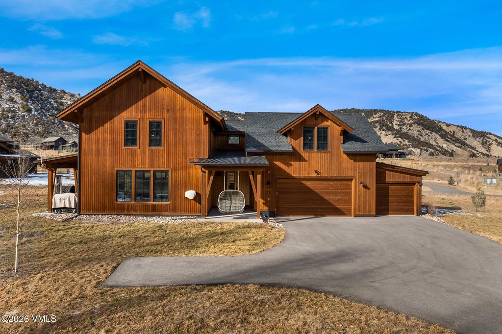 Photo of 580 Hunters View Lane, Eagle, CO 81631 (MLS # 1013637)