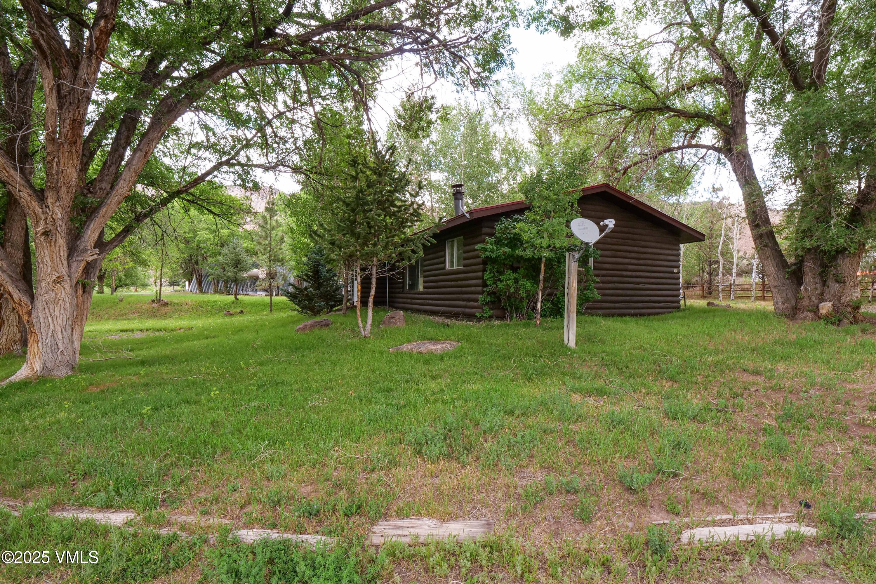 Dotsero, Colorado 81637, United States, 3 Bedrooms Bedrooms, ,3 BathroomsBathrooms,Residential,Active,152769