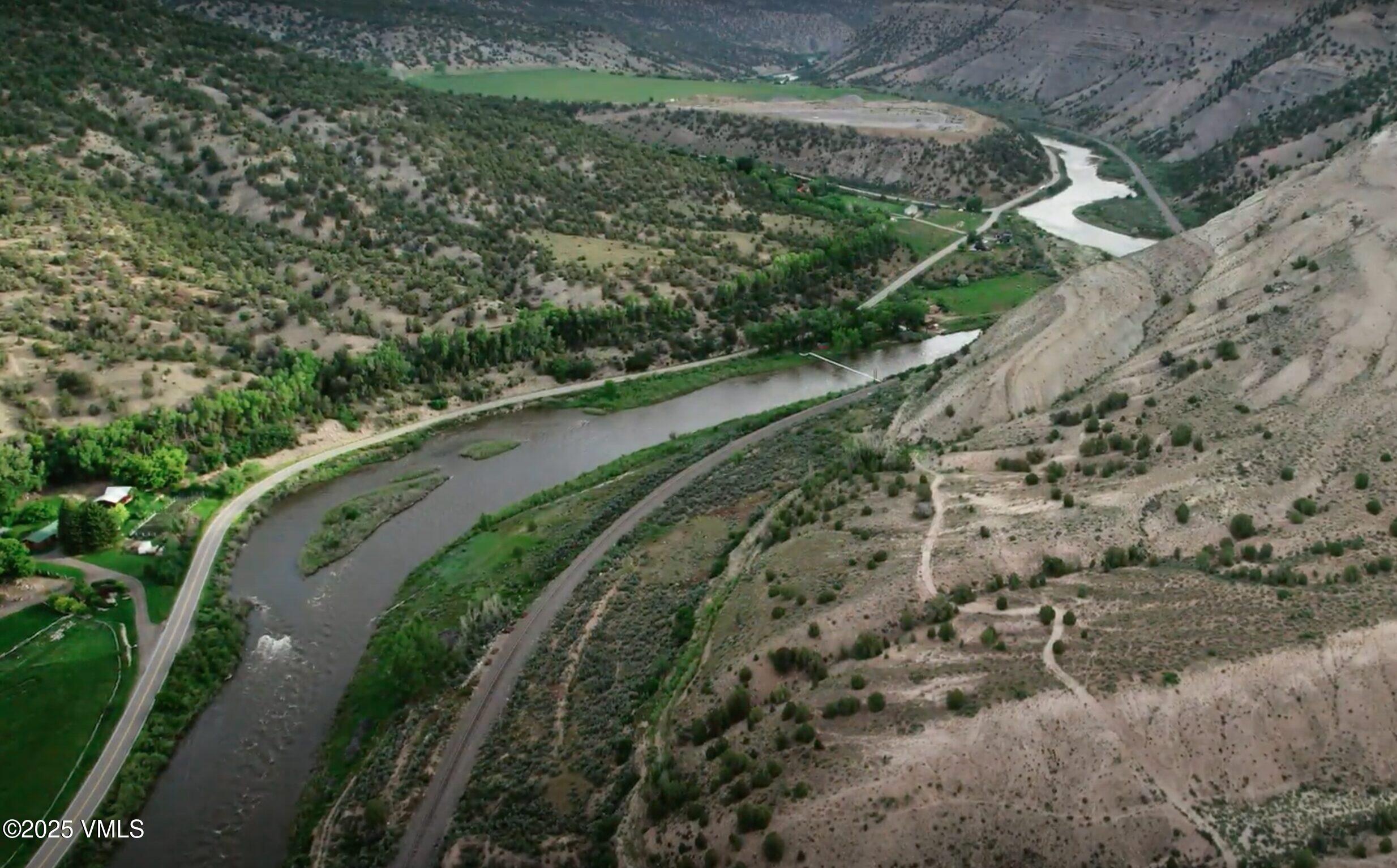 Dotsero, Colorado 81637, United States, 3 Bedrooms Bedrooms, ,3 BathroomsBathrooms,Residential,Active,152769