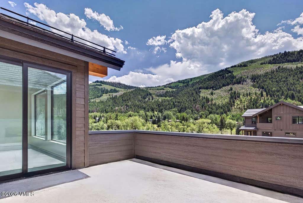 Photo of 150 Kestrel Drive #4C, Avon, CO 81620 (MLS # 1014816)