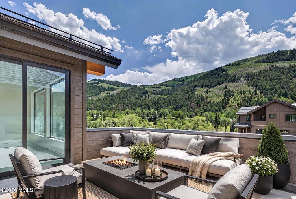 Photo of 150 Kestrel Drive #4C, Avon, CO 81620 (MLS # 1014816)