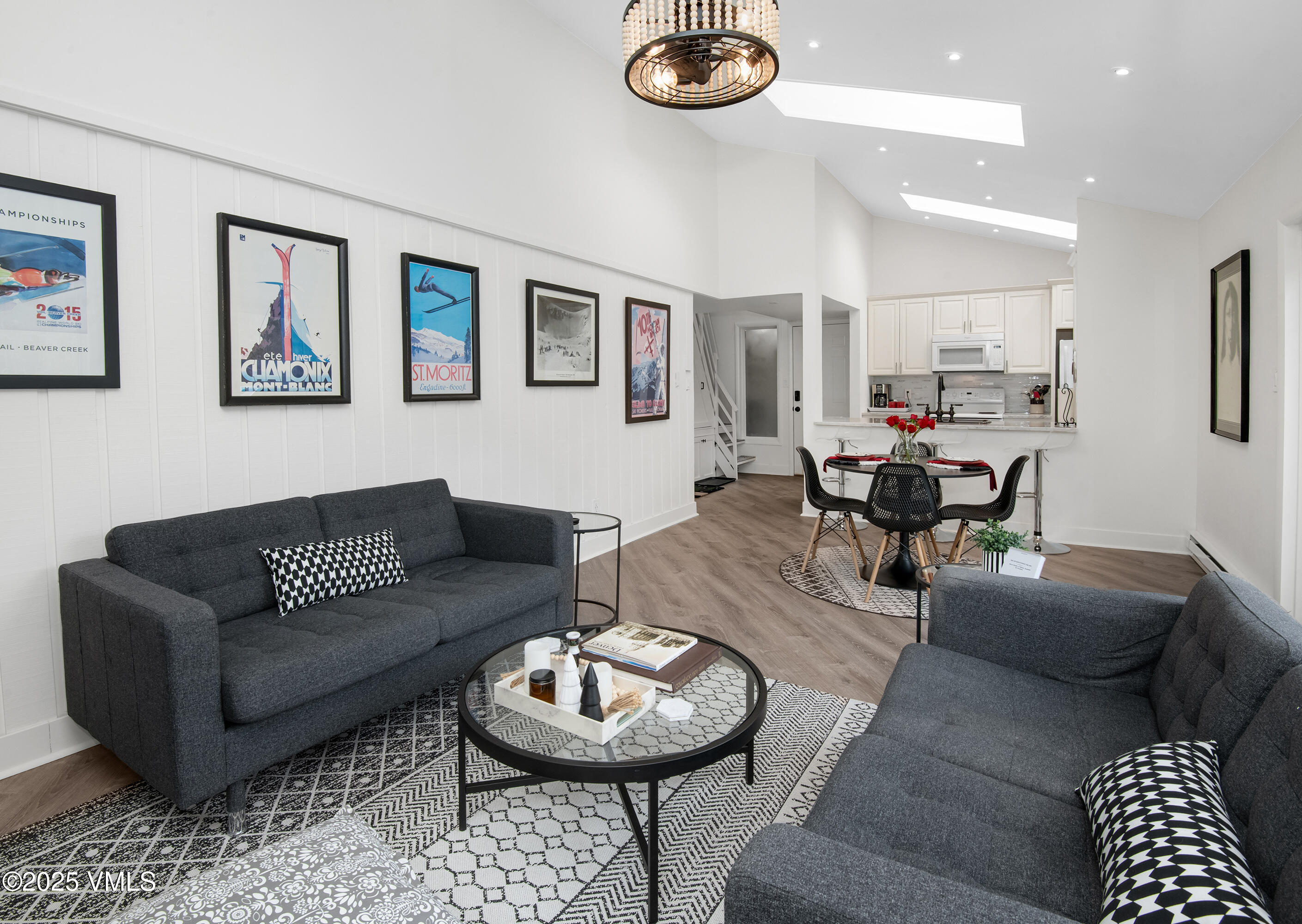 Vail, Colorado 81657, United States, 3 Bedrooms Bedrooms, ,2 BathroomsBathrooms,Residential,Active,136943