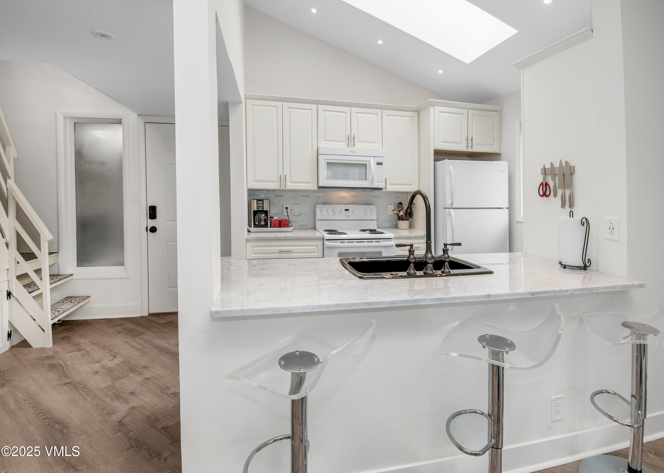 Vail, Colorado 81657, United States, 3 Bedrooms Bedrooms, ,2 BathroomsBathrooms,Residential,Active,136943