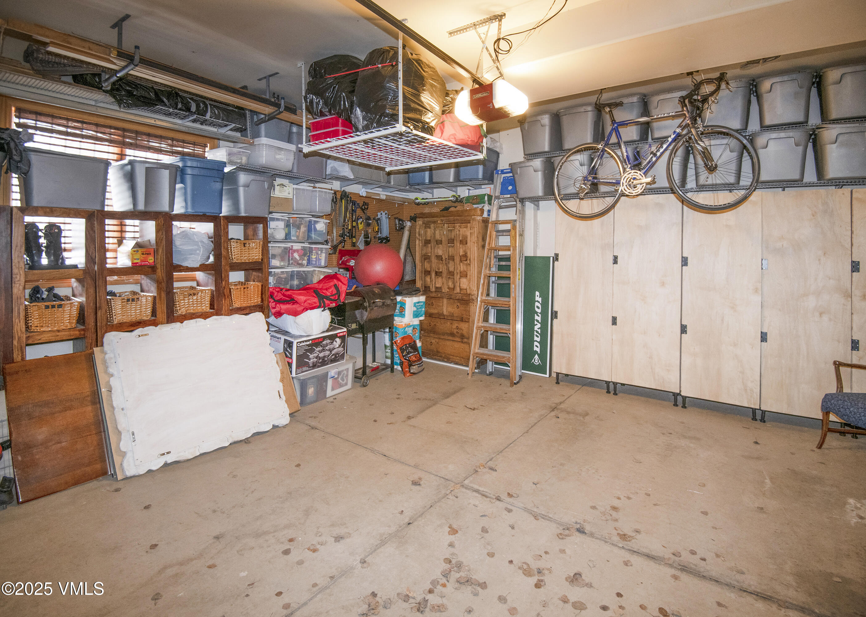 Edwards, Colorado 81632, United States, 4 Bedrooms Bedrooms, ,4 BathroomsBathrooms,Residential,Pending,103954