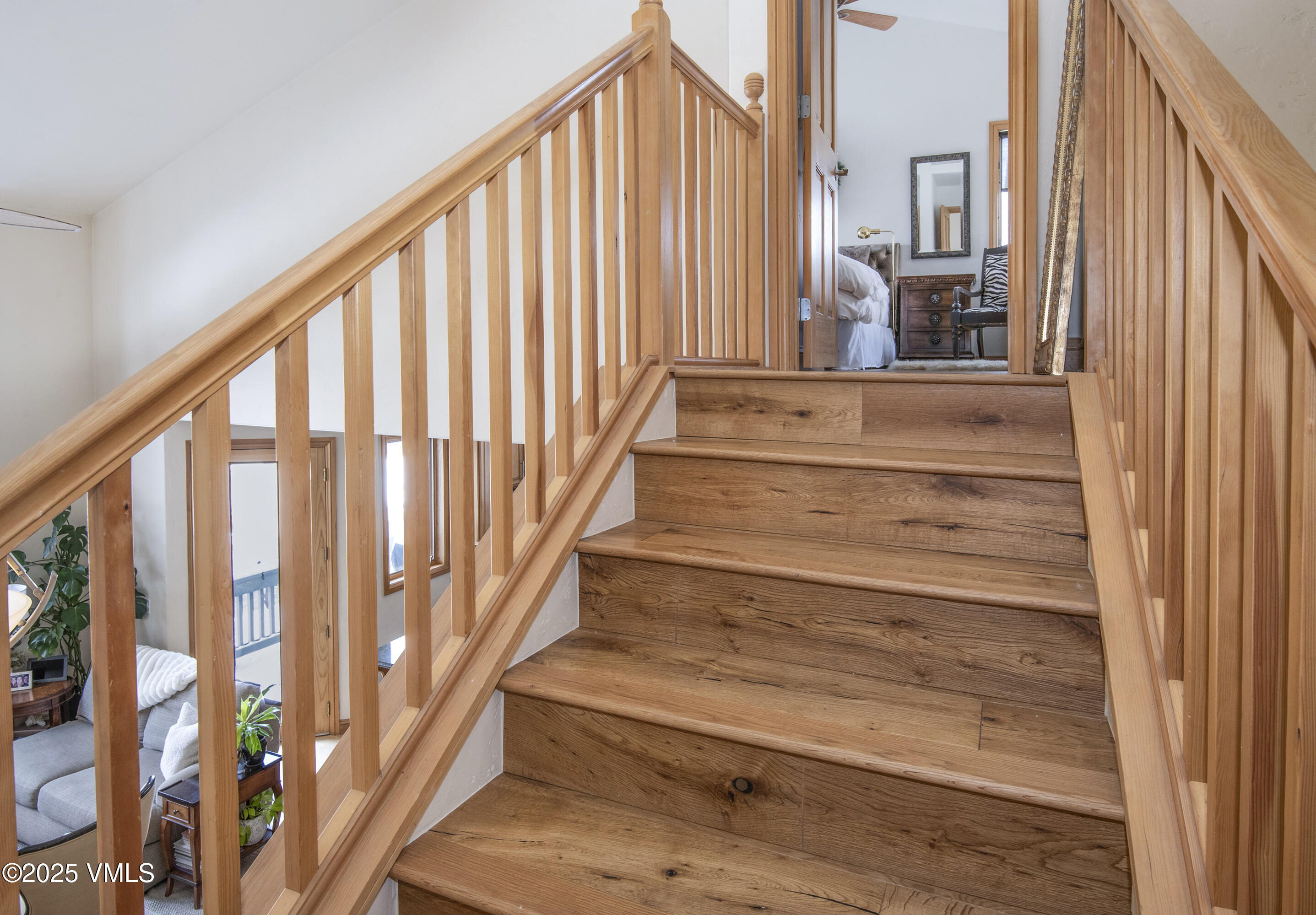 Edwards, Colorado 81632, United States, 4 Bedrooms Bedrooms, ,4 BathroomsBathrooms,Residential,Pending,103954