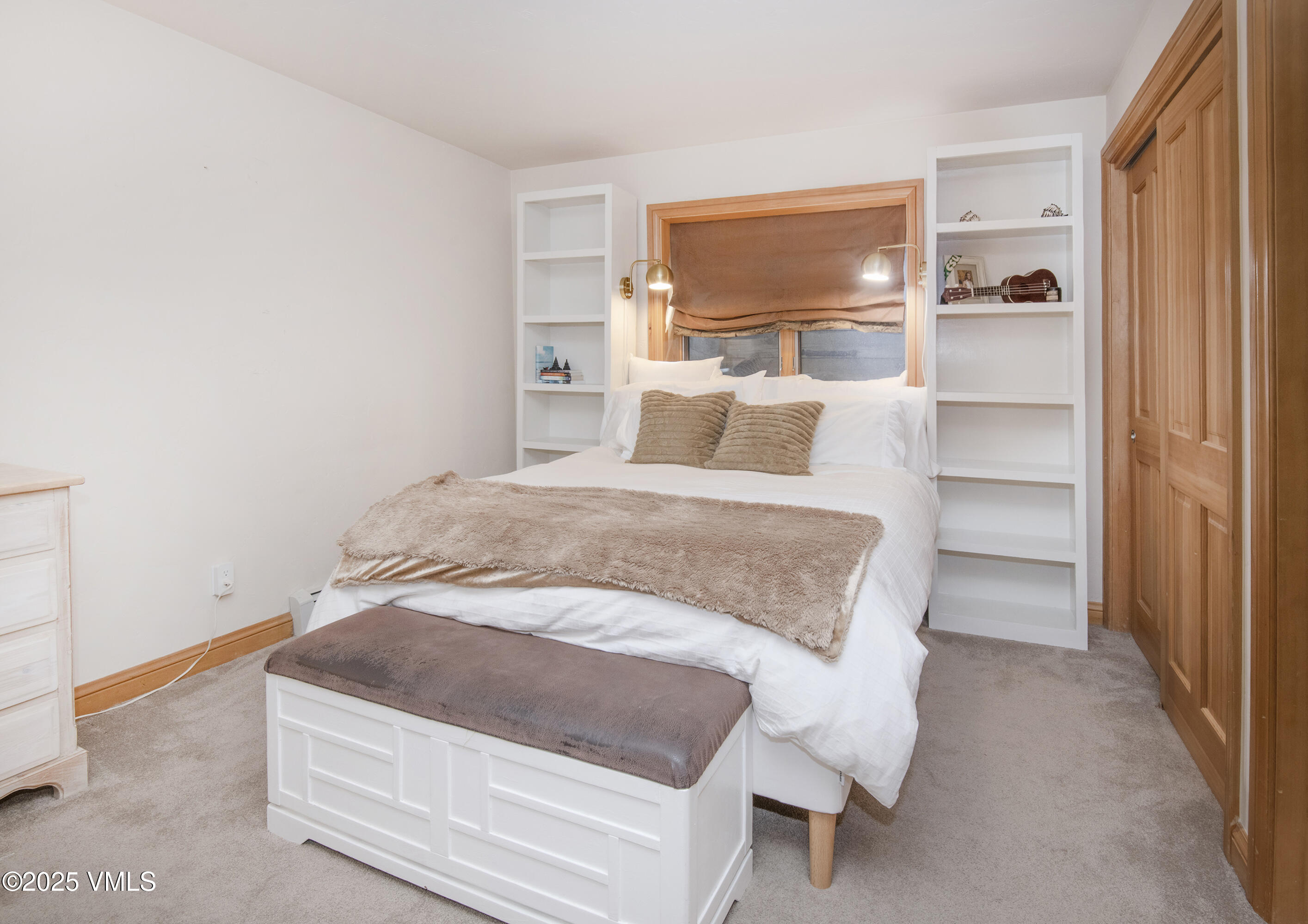 Edwards, Colorado 81632, United States, 4 Bedrooms Bedrooms, ,4 BathroomsBathrooms,Residential,Pending,103954