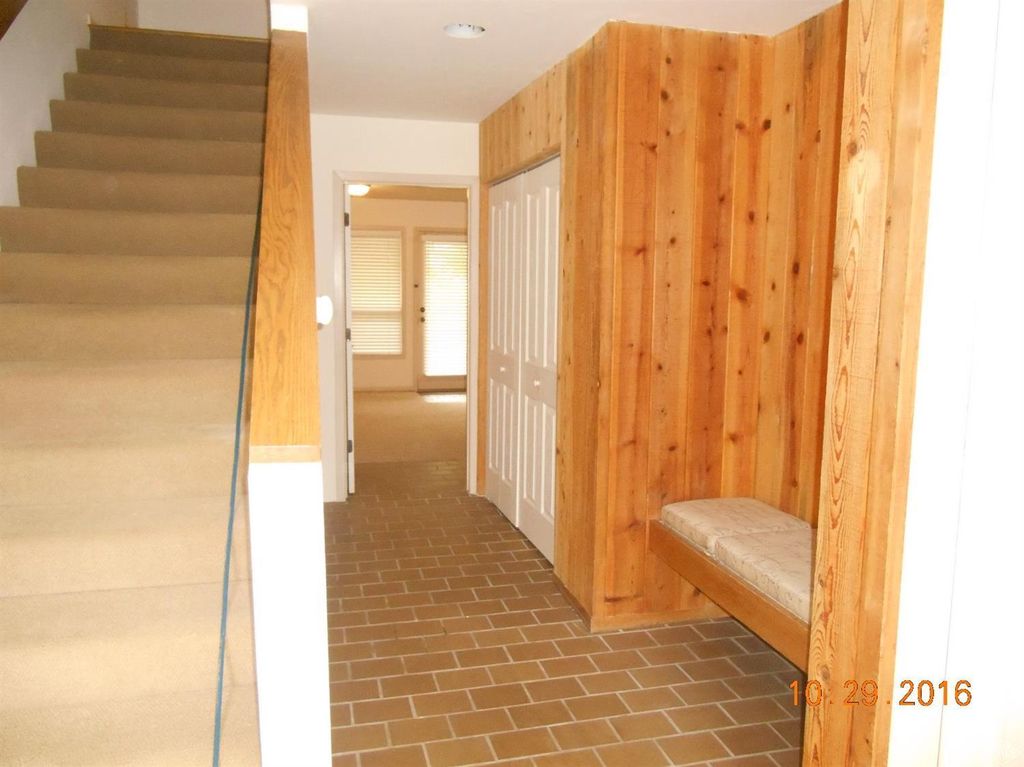 Photo of 224 Deer Boulevard # C, Avon, CO 81620 (MLS # 1013954)