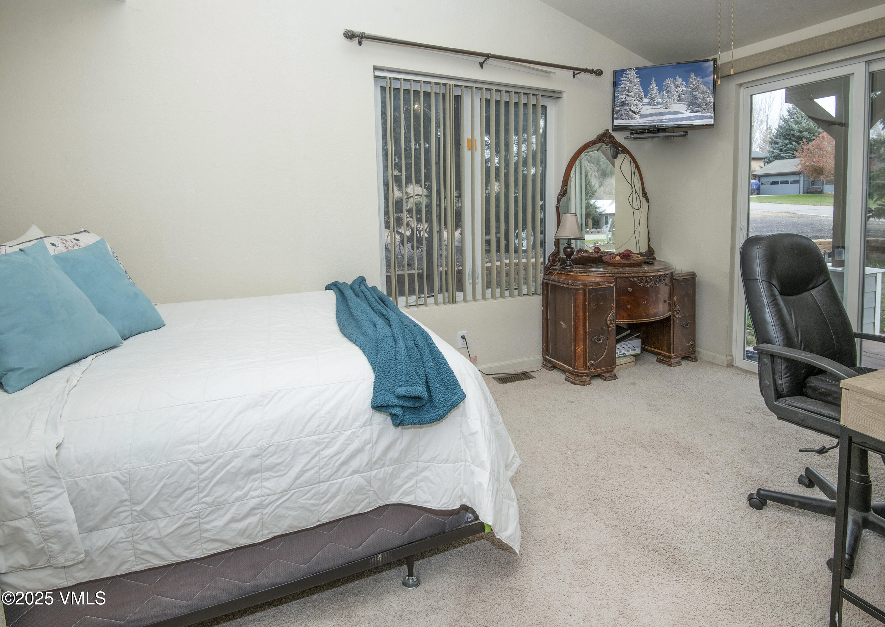 Gypsum, Colorado 81637, United States, 3 Bedrooms Bedrooms, ,3 BathroomsBathrooms,Residential,Active,239153