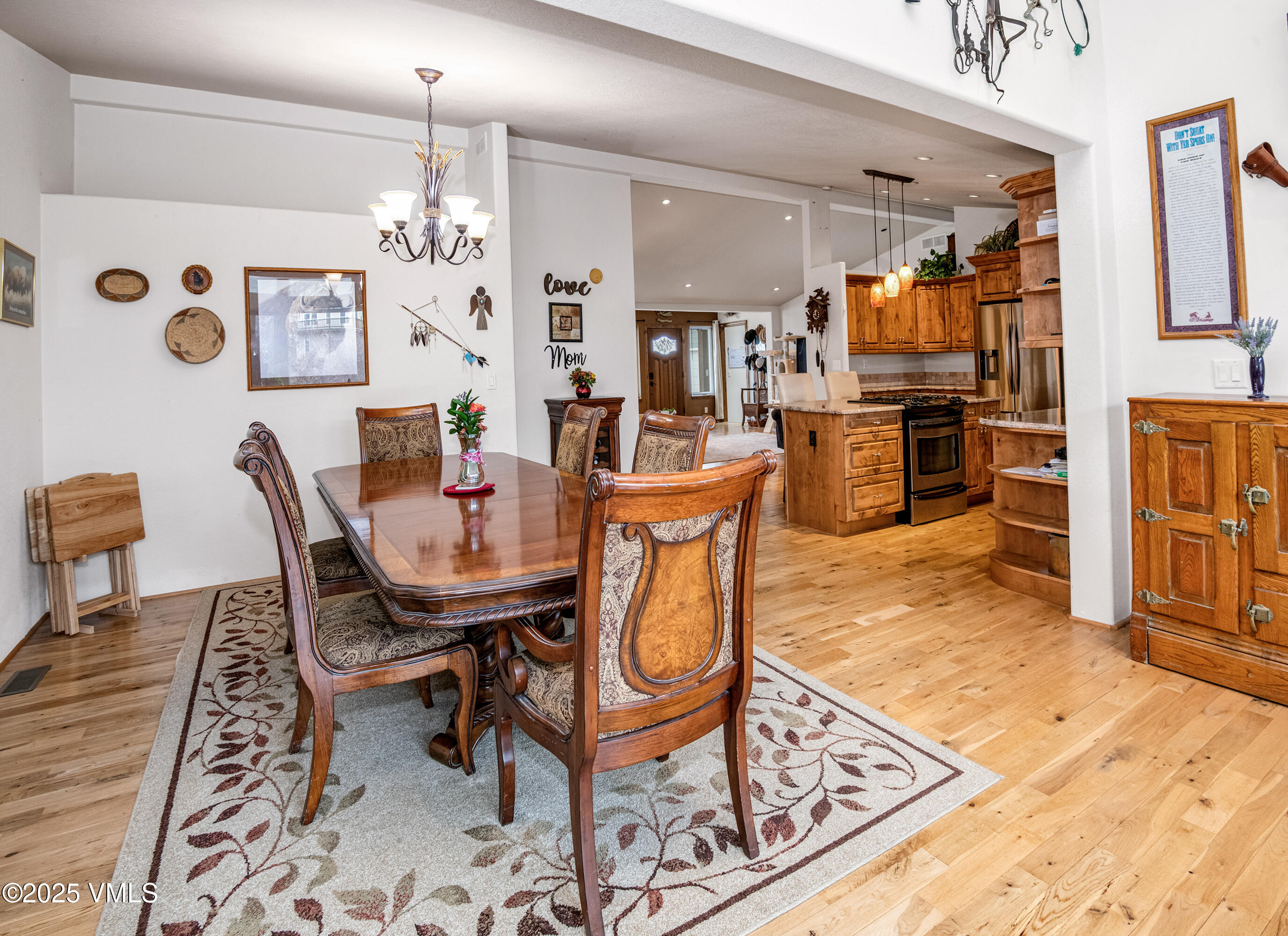 Gypsum, Colorado 81637, United States, 3 Bedrooms Bedrooms, ,3 BathroomsBathrooms,Residential,Active,239153