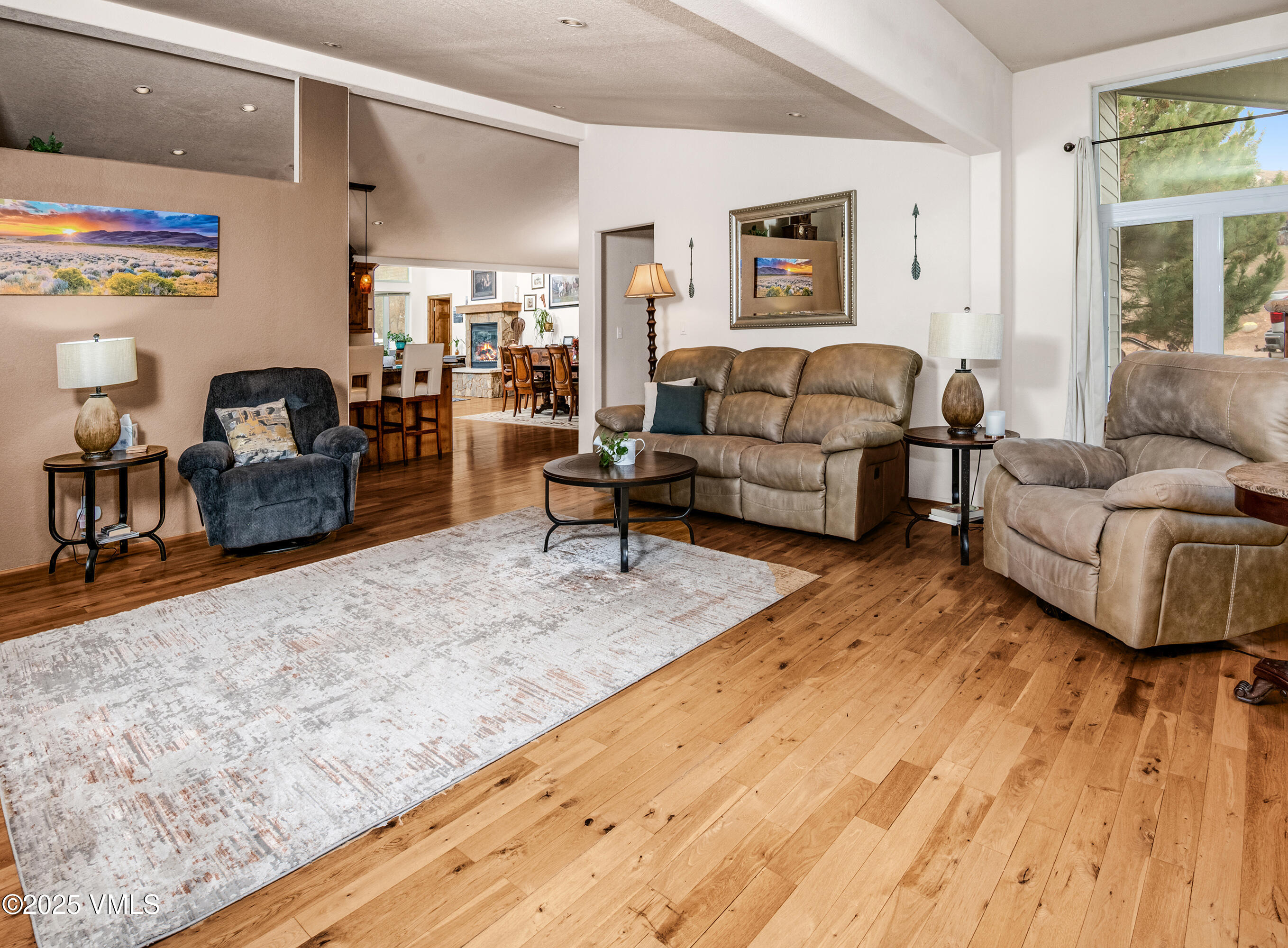 Gypsum, Colorado 81637, United States, 3 Bedrooms Bedrooms, ,3 BathroomsBathrooms,Residential,Active,239153