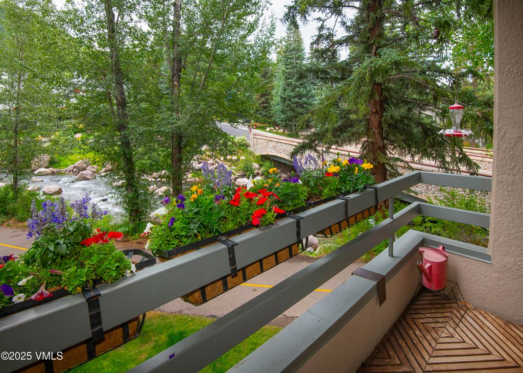 Photo of 1360 Westhaven Drive #5A, Vail, CO 81657 (MLS # 1012400)