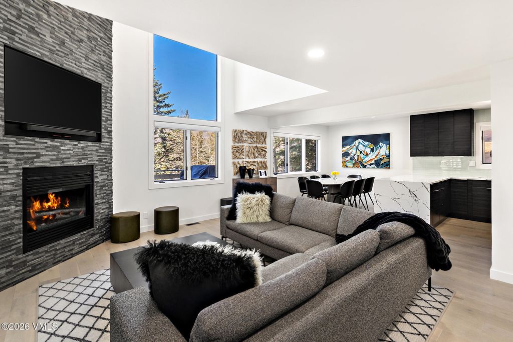 Photo of 4515 Bighorn Road #F, Vail, CO 81657 (MLS # 1013808)