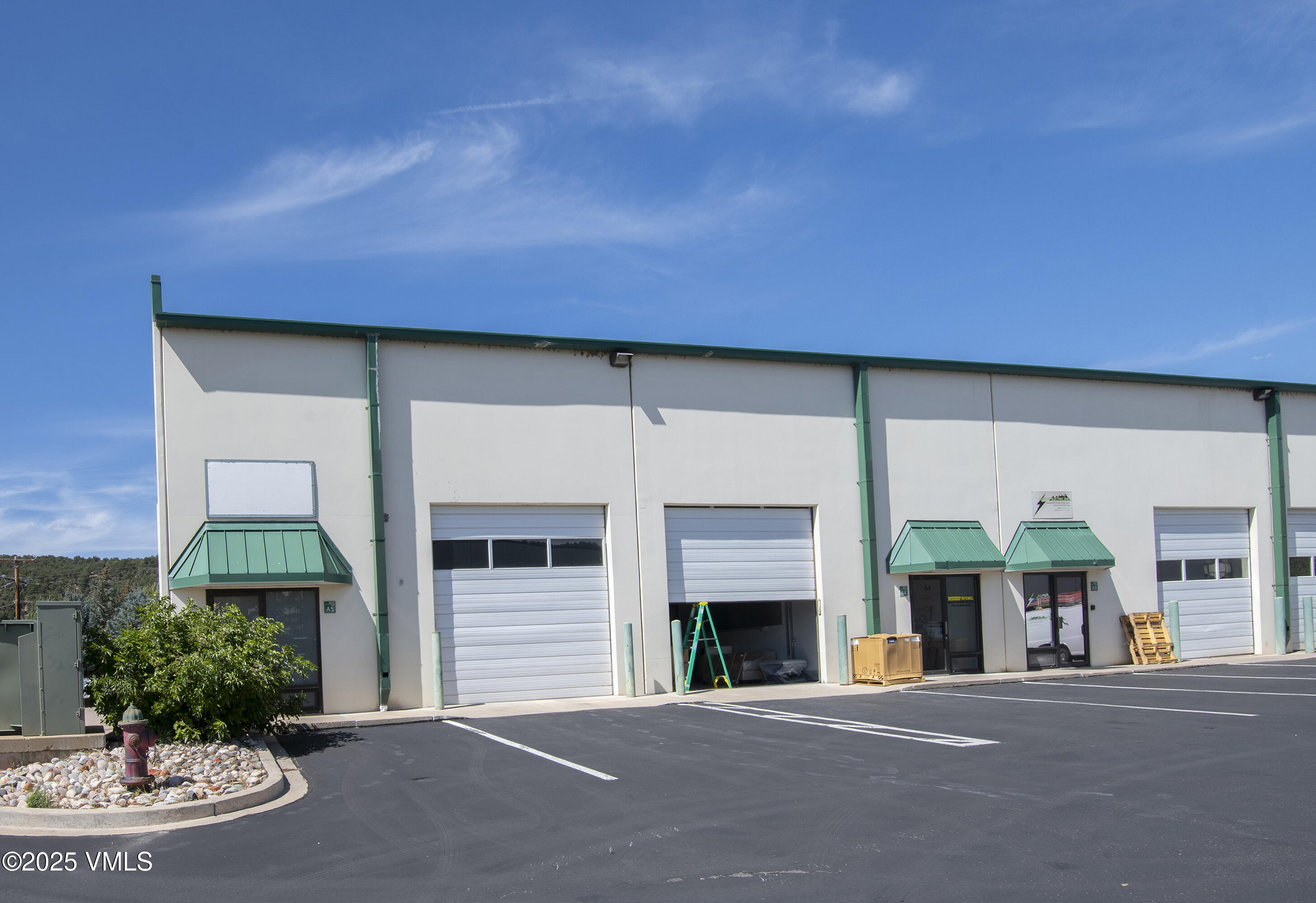 Eagle, Colorado 81631, United States, ,Commercial,Active,140393