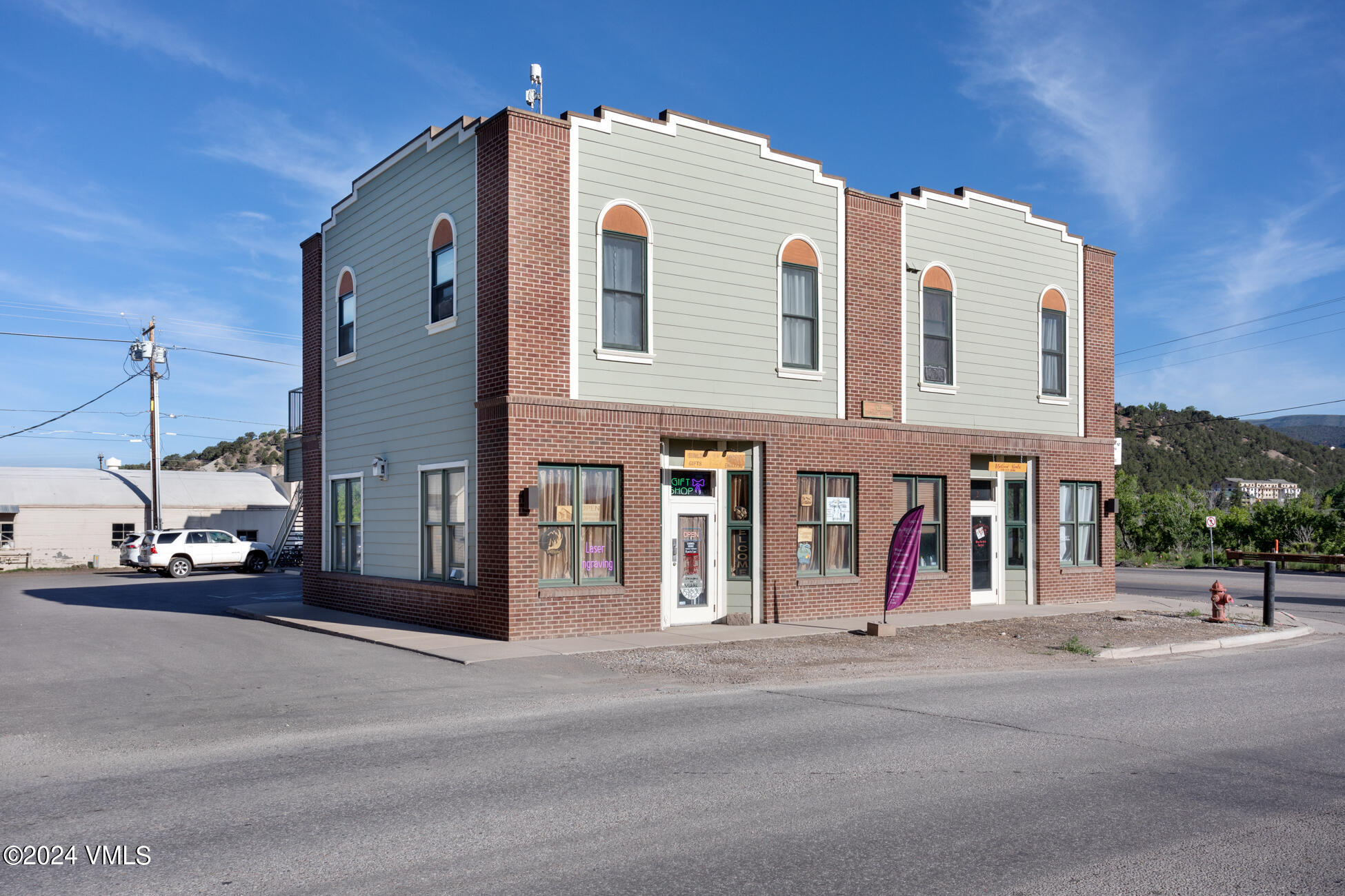 Eagle, Colorado 81631, United States, ,Commercial,Active,196908