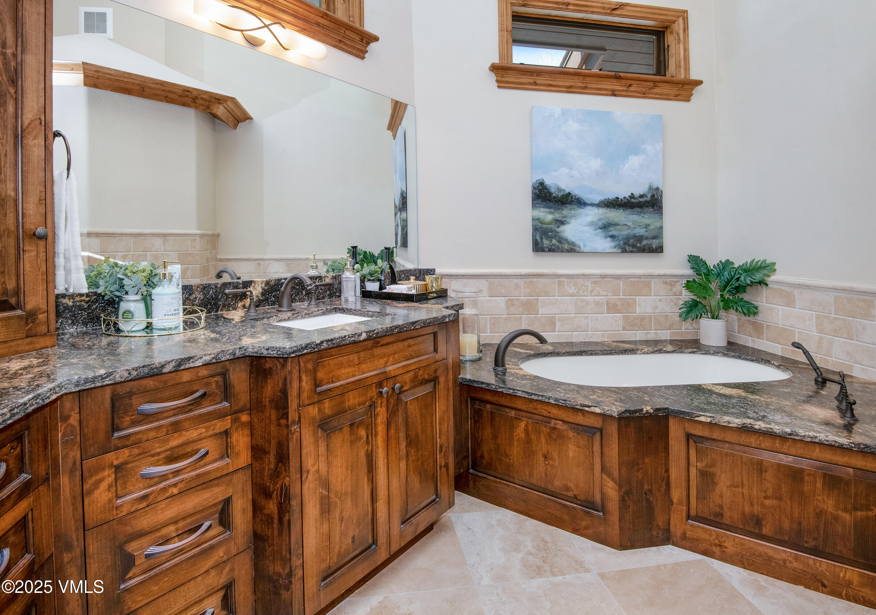 Vail, Colorado 81657, United States, 5 Bedrooms Bedrooms, ,6 BathroomsBathrooms,Residential,Active,249140