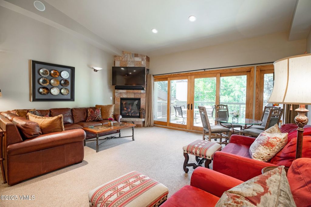Photo of 390 E Lionshead Circle #406, Vail, CO 81657 (MLS # 1012034)