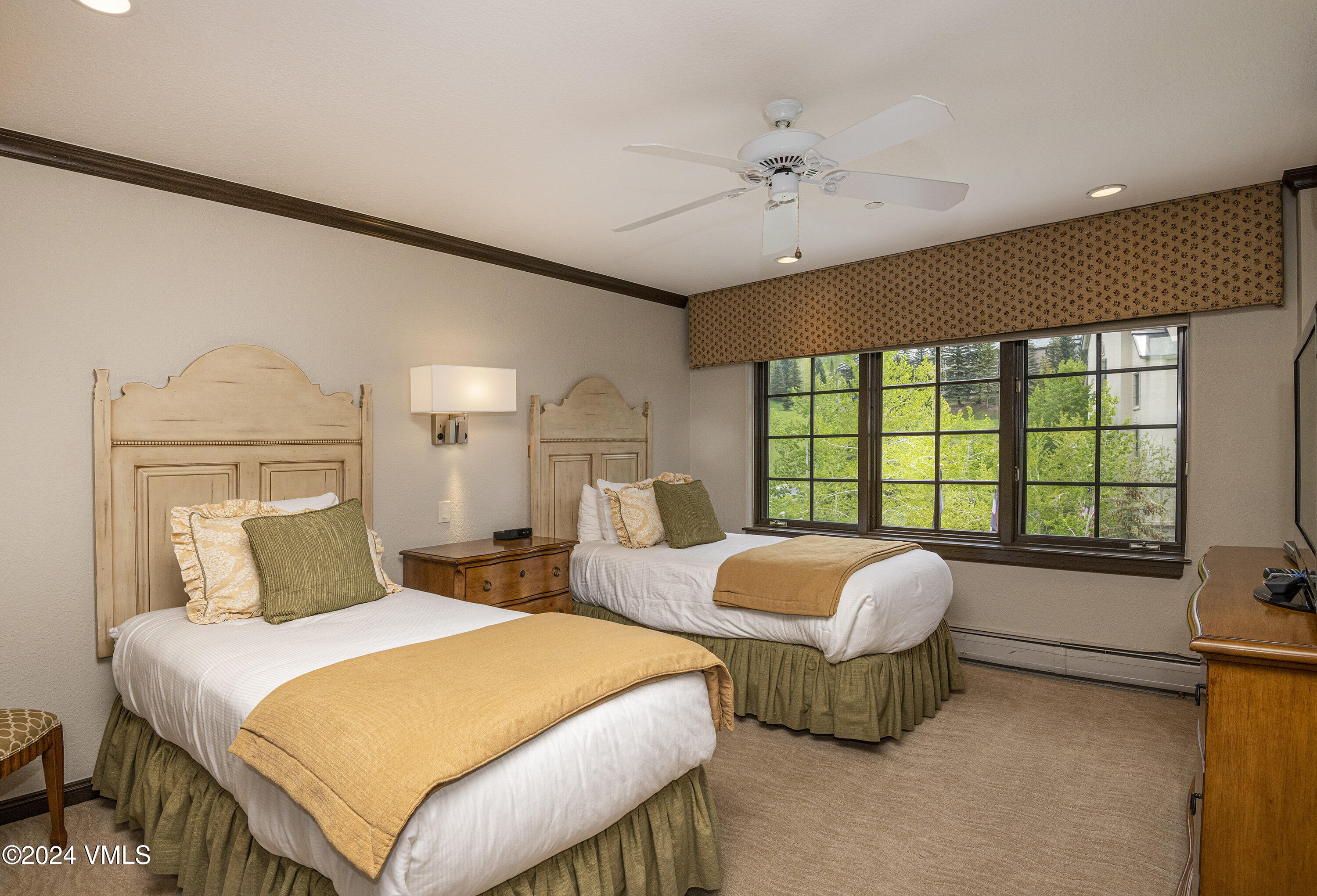 Beaver Creek, Colorado 81620, United States, 2 Bedrooms Bedrooms, ,2 BathroomsBathrooms,Residential,Active,24006