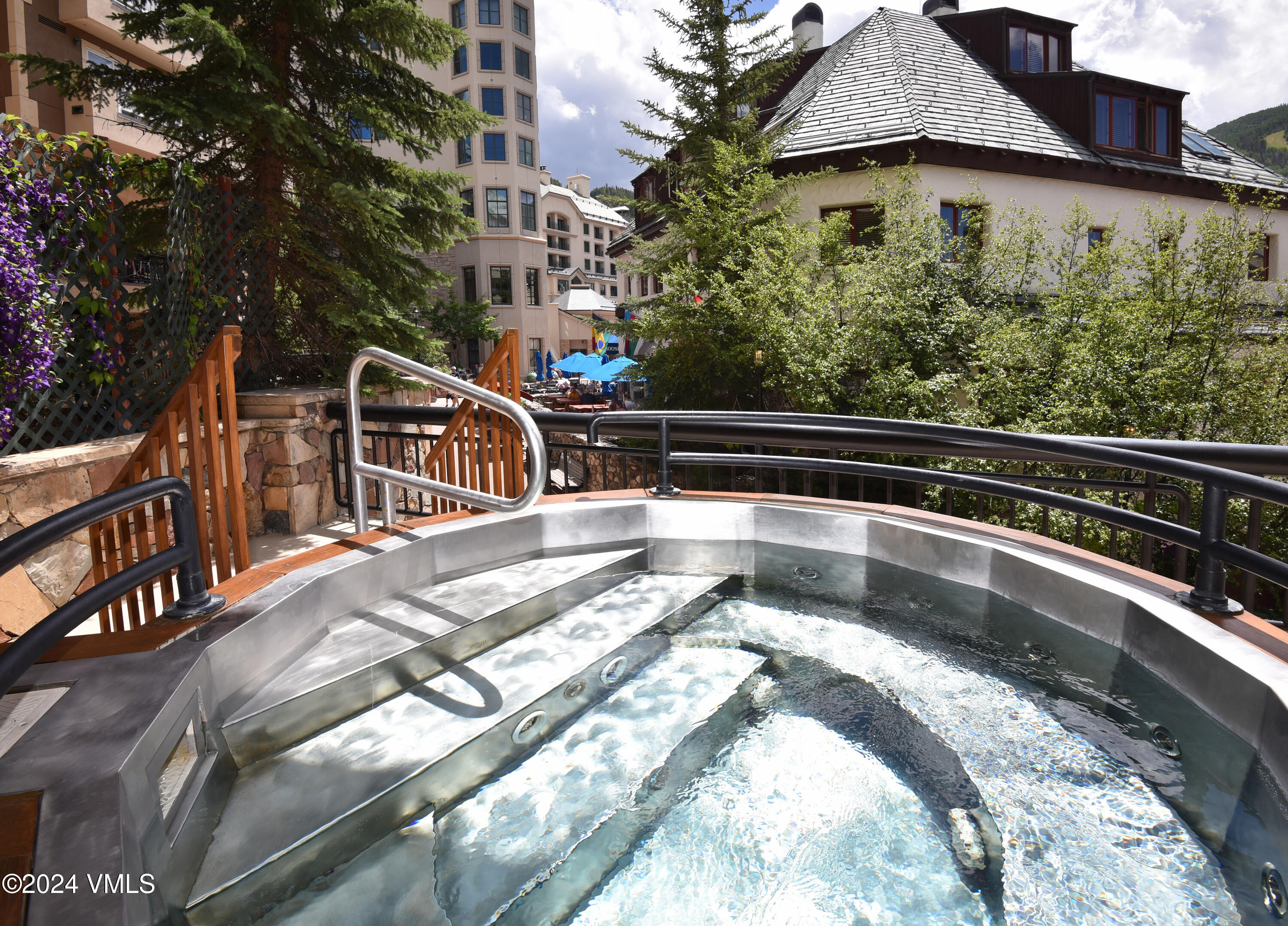 Beaver Creek, Colorado 81620, United States, 2 Bedrooms Bedrooms, ,2 BathroomsBathrooms,Residential,Active,24006