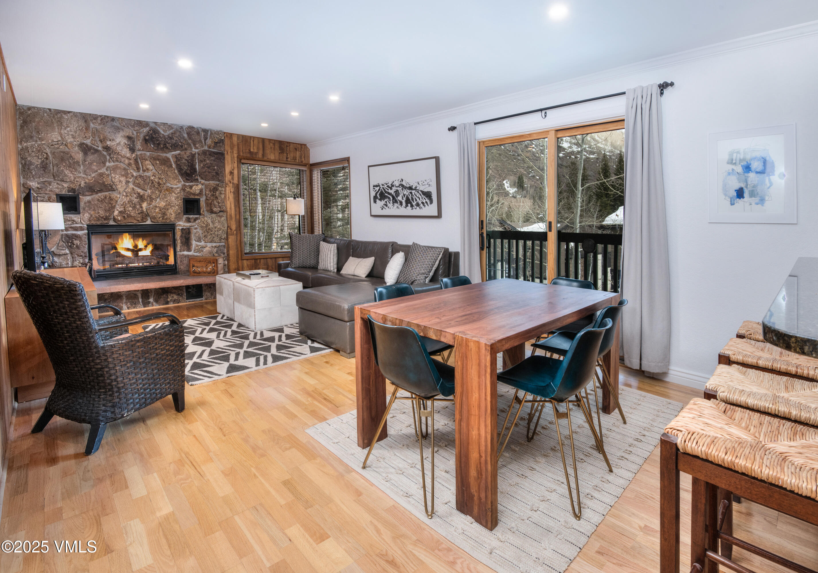 Vail, Colorado 81657, United States, 2 Bedrooms Bedrooms, ,2 BathroomsBathrooms,Residential,Active,165923