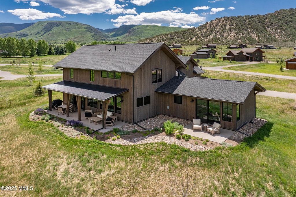 Photo of 687 Hunters View Lane, Eagle, CO 81631 (MLS # 1013930)