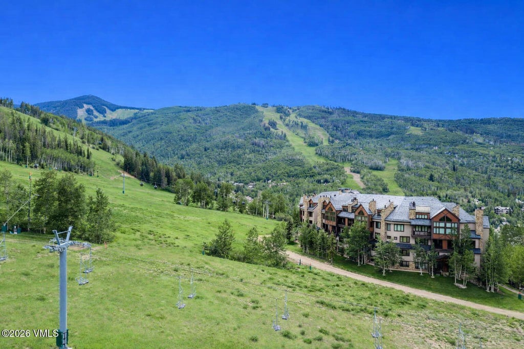 Photo of 96 Highlands Lane # 213, Avon, CO 81620 (MLS # 1014519)