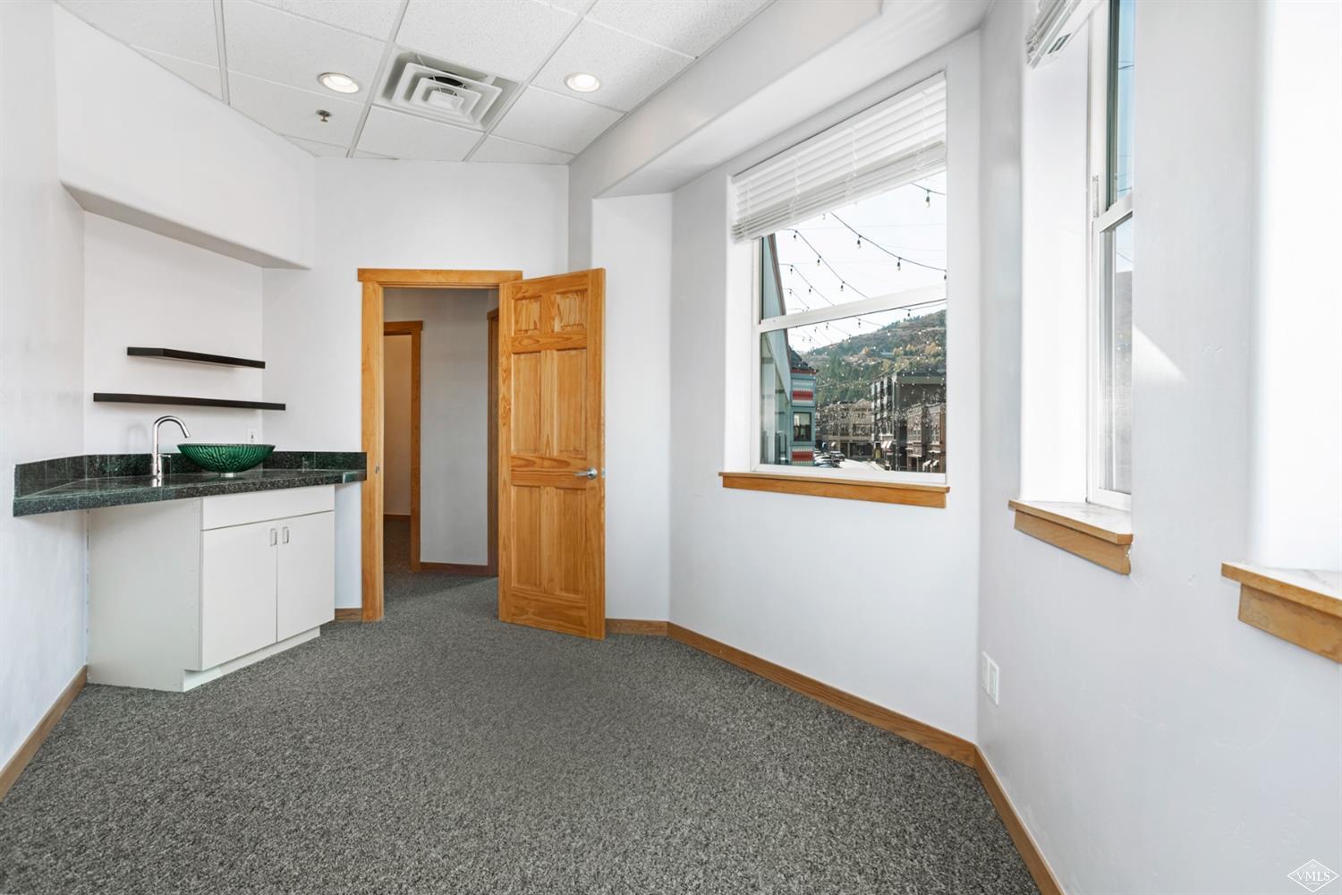 Edwards, Colorado 81632, United States, ,Residential,Active,198804