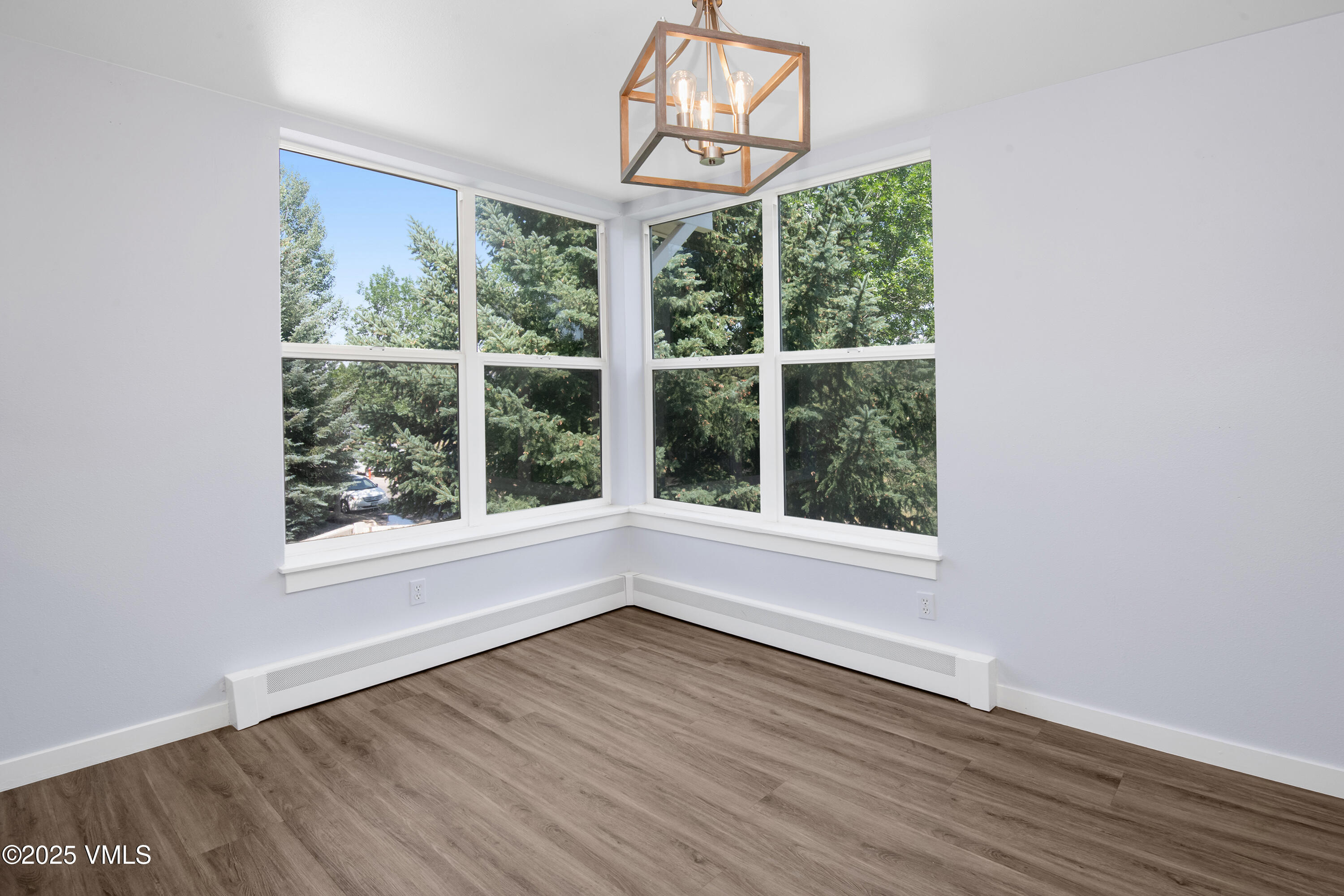 Eagle, Colorado 81631, United States, 2 Bedrooms Bedrooms, ,2 BathroomsBathrooms,Residential,Active,175099