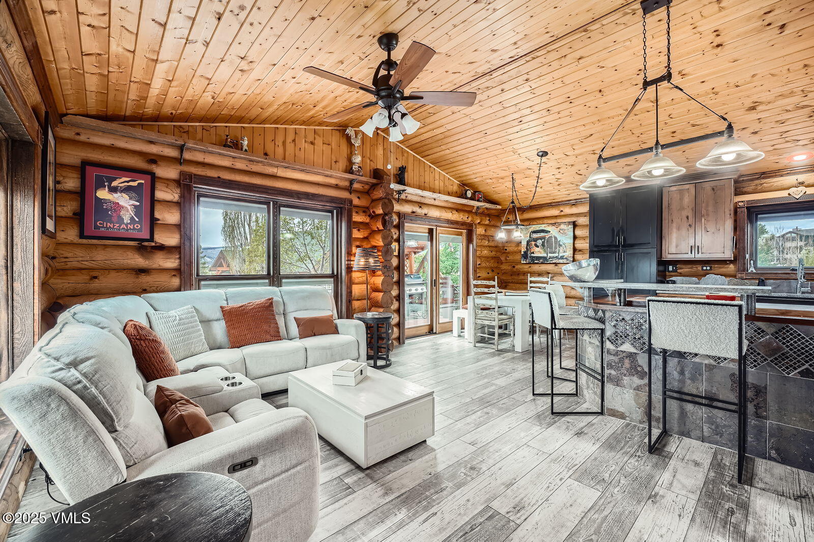 Eagle, Colorado 81631, United States, 3 Bedrooms Bedrooms, ,2 BathroomsBathrooms,Residential,Active,124510