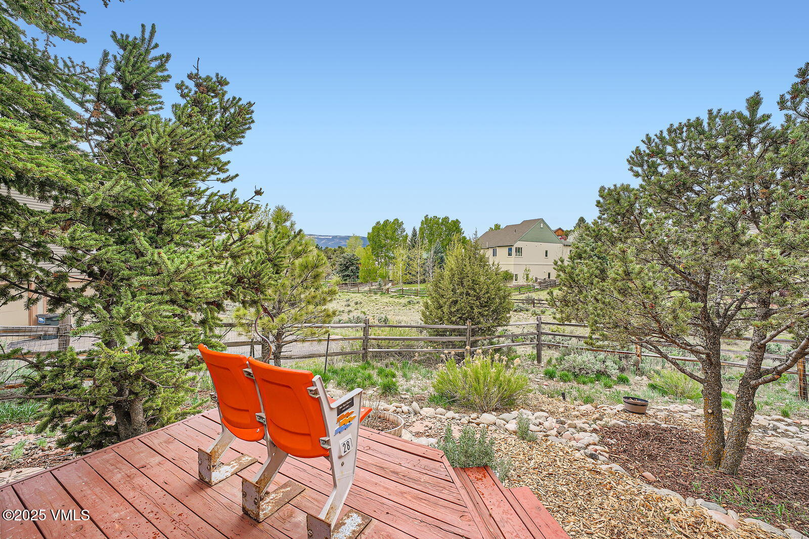 Eagle, Colorado 81631, United States, 3 Bedrooms Bedrooms, ,2 BathroomsBathrooms,Residential,Active,124510