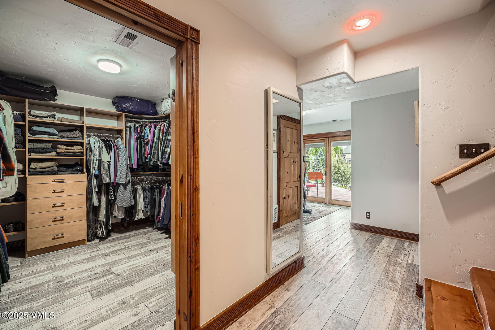 Eagle, Colorado 81631, United States, 3 Bedrooms Bedrooms, ,2 BathroomsBathrooms,Residential,Active,124510