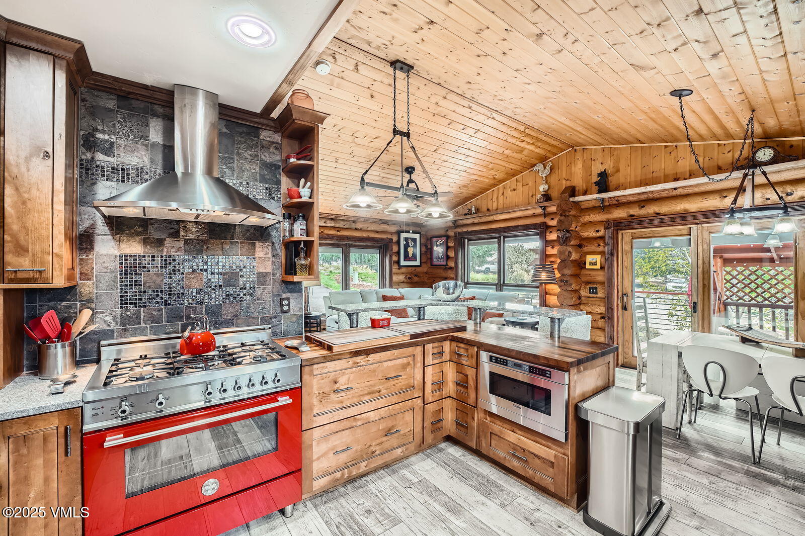 Eagle, Colorado 81631, United States, 3 Bedrooms Bedrooms, ,2 BathroomsBathrooms,Residential,Active,124510