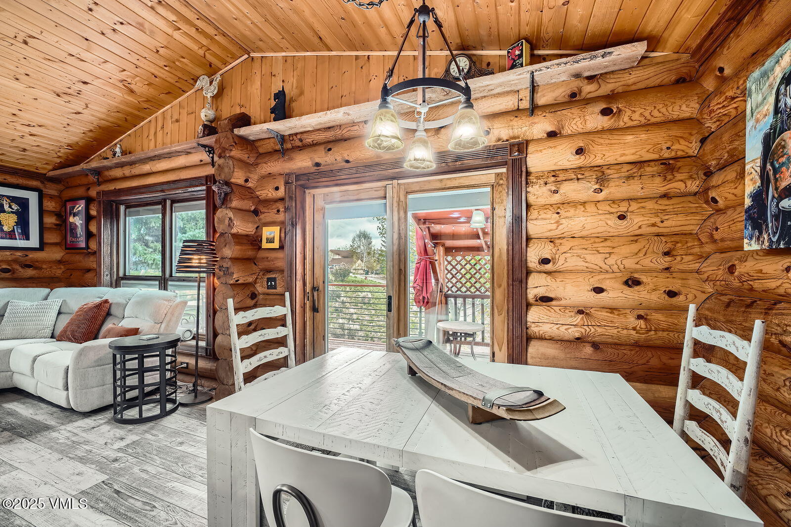 Eagle, Colorado 81631, United States, 3 Bedrooms Bedrooms, ,2 BathroomsBathrooms,Residential,Active,124510