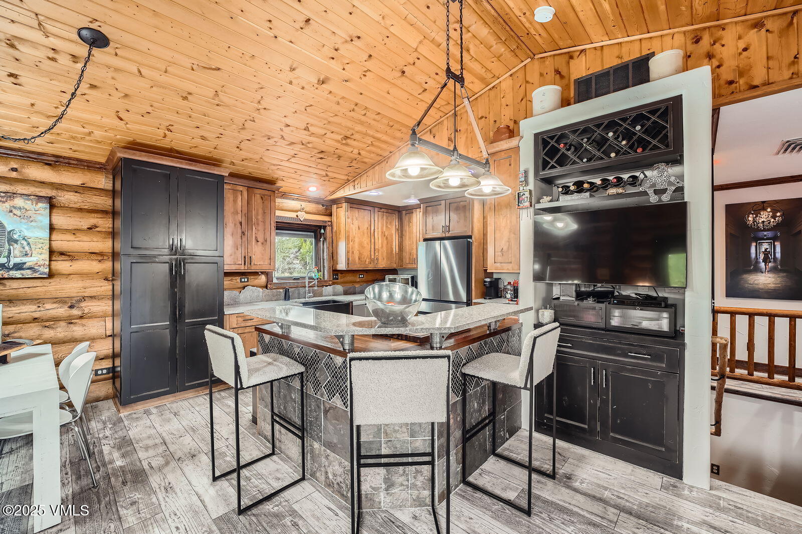 Eagle, Colorado 81631, United States, 3 Bedrooms Bedrooms, ,2 BathroomsBathrooms,Residential,Active,124510