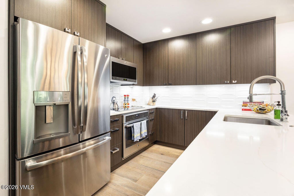 Photo of 74 Cresta Road #313, Edwards, CO 81632 (MLS # 1014471)