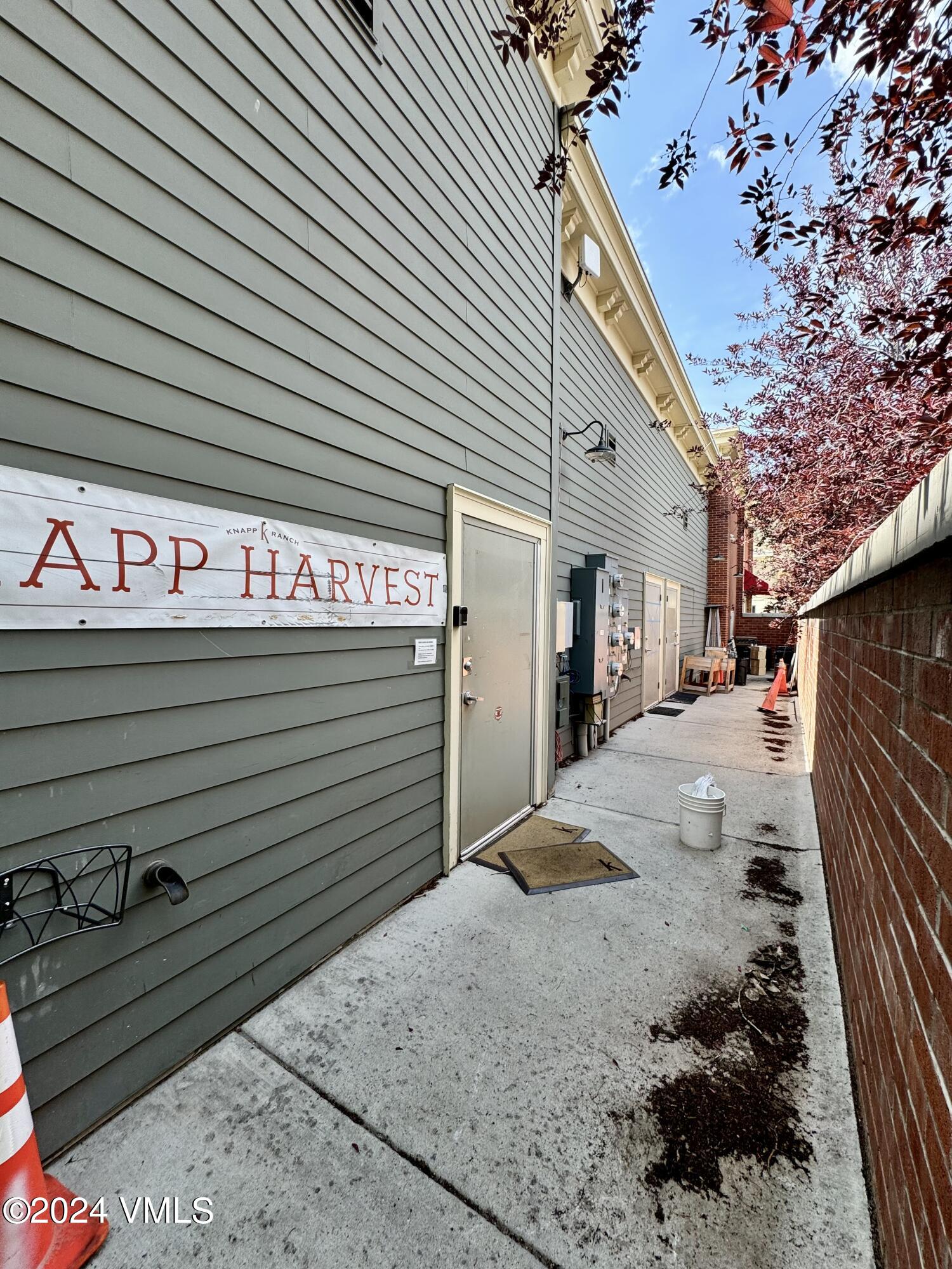 Eagle, Colorado 81631, United States, ,Commercial,Pending,50560