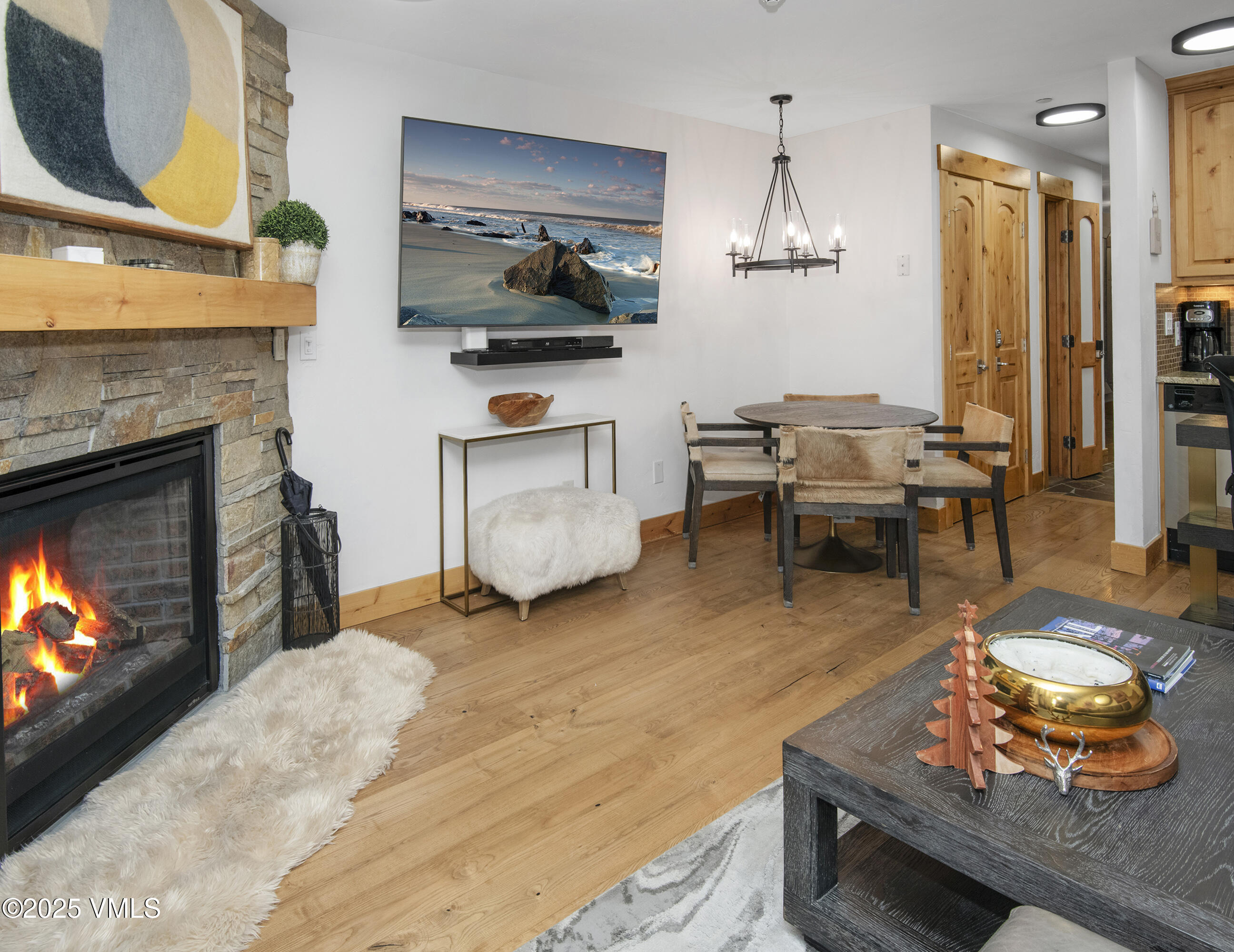 Vail, Colorado 81657, United States, 1 Bedroom Bedrooms, ,1 BathroomBathrooms,Residential,Active,253483