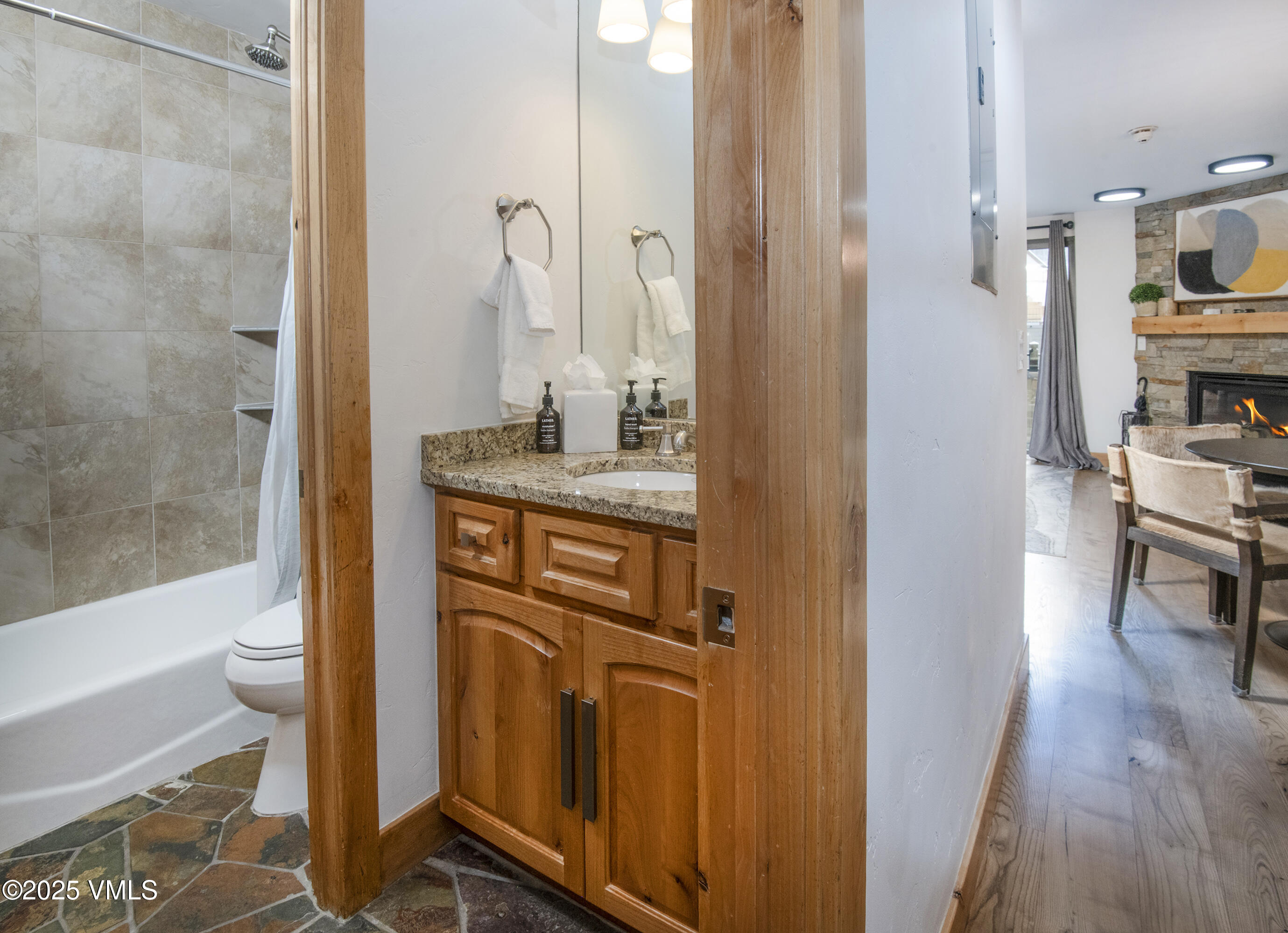 Vail, Colorado 81657, United States, 1 Bedroom Bedrooms, ,1 BathroomBathrooms,Residential,Active,253483