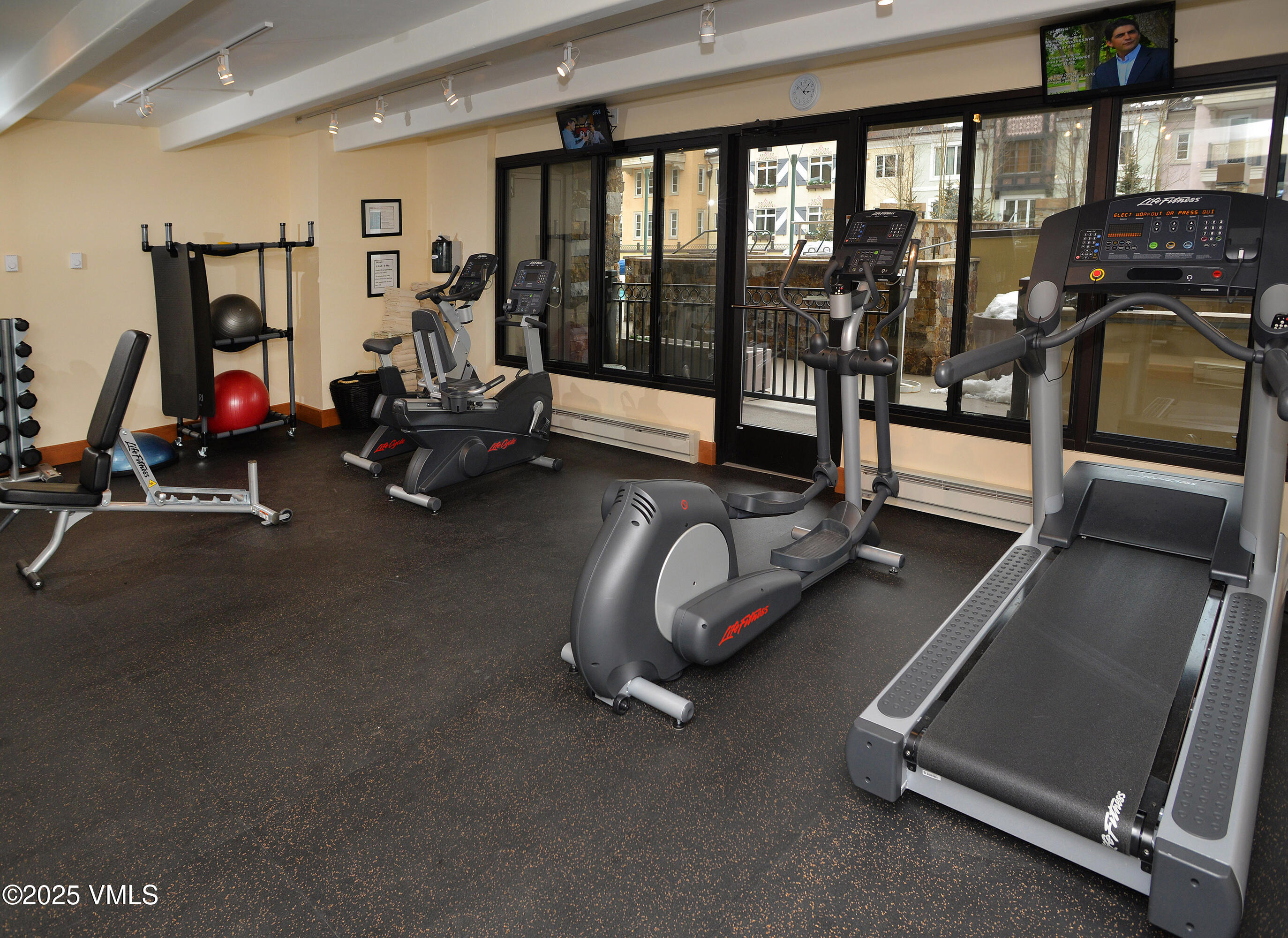 Vail, Colorado 81657, United States, 1 Bedroom Bedrooms, ,1 BathroomBathrooms,Residential,Active,253483