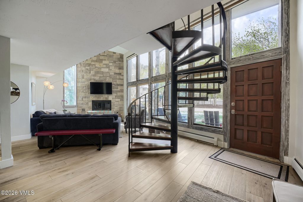 Photo of 142 Eagle Drive # C1, Avon, CO 81620 (MLS # 1014027)