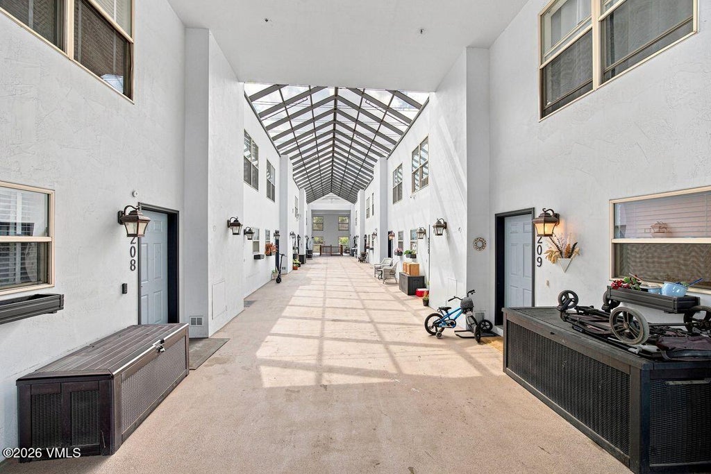 Photo of 34323 Highway 6 #UNIT R-208, Edwards, CO 81632 (MLS # 1015118)