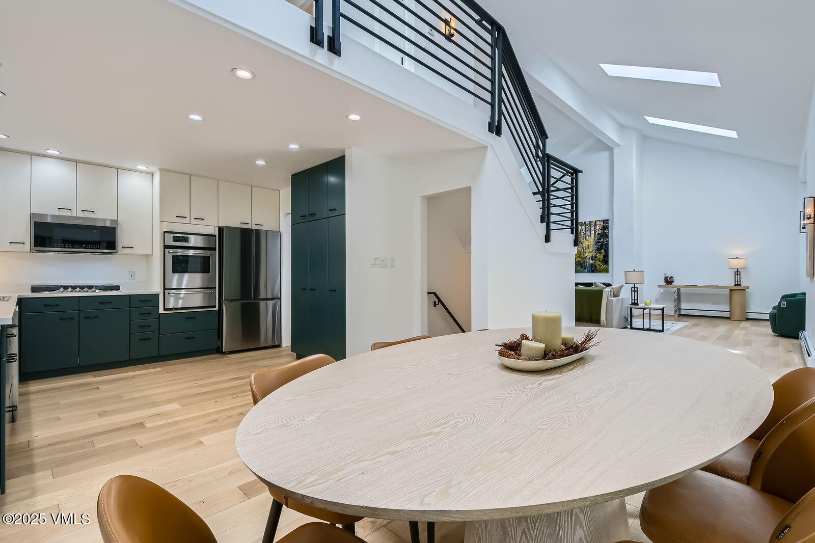 Vail, Colorado 81657, United States, 4 Bedrooms Bedrooms, ,3 BathroomsBathrooms,Residential,Active,201126