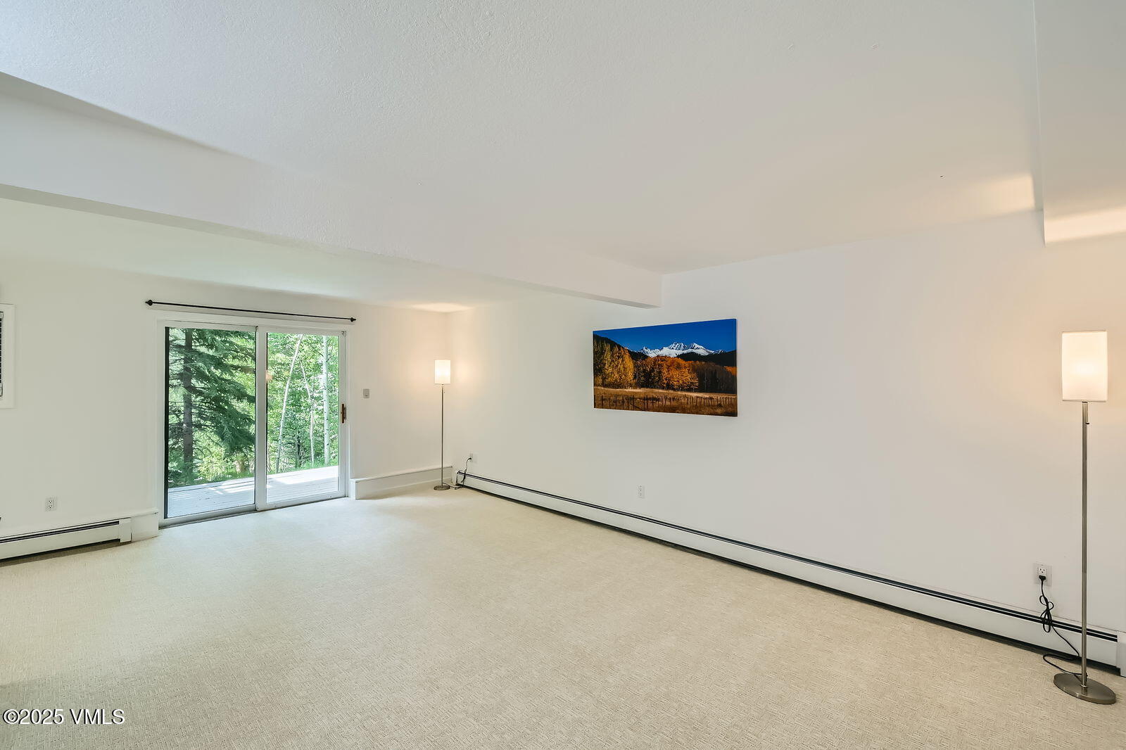 Vail, Colorado 81657, United States, 4 Bedrooms Bedrooms, ,3 BathroomsBathrooms,Residential,Active,201126