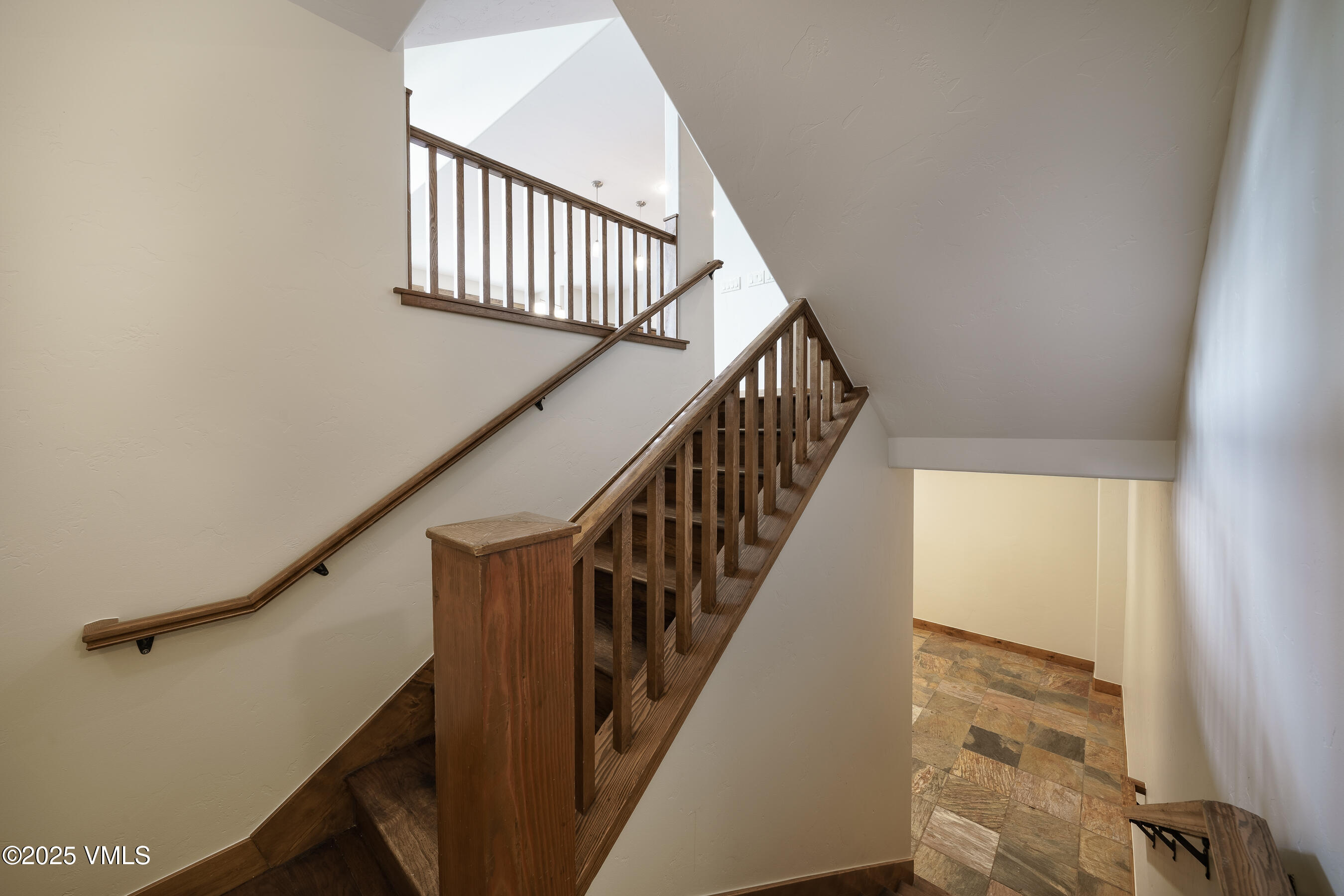 Edwards, Colorado 81632, United States, 5 Bedrooms Bedrooms, ,5 BathroomsBathrooms,Residential,Active,211368