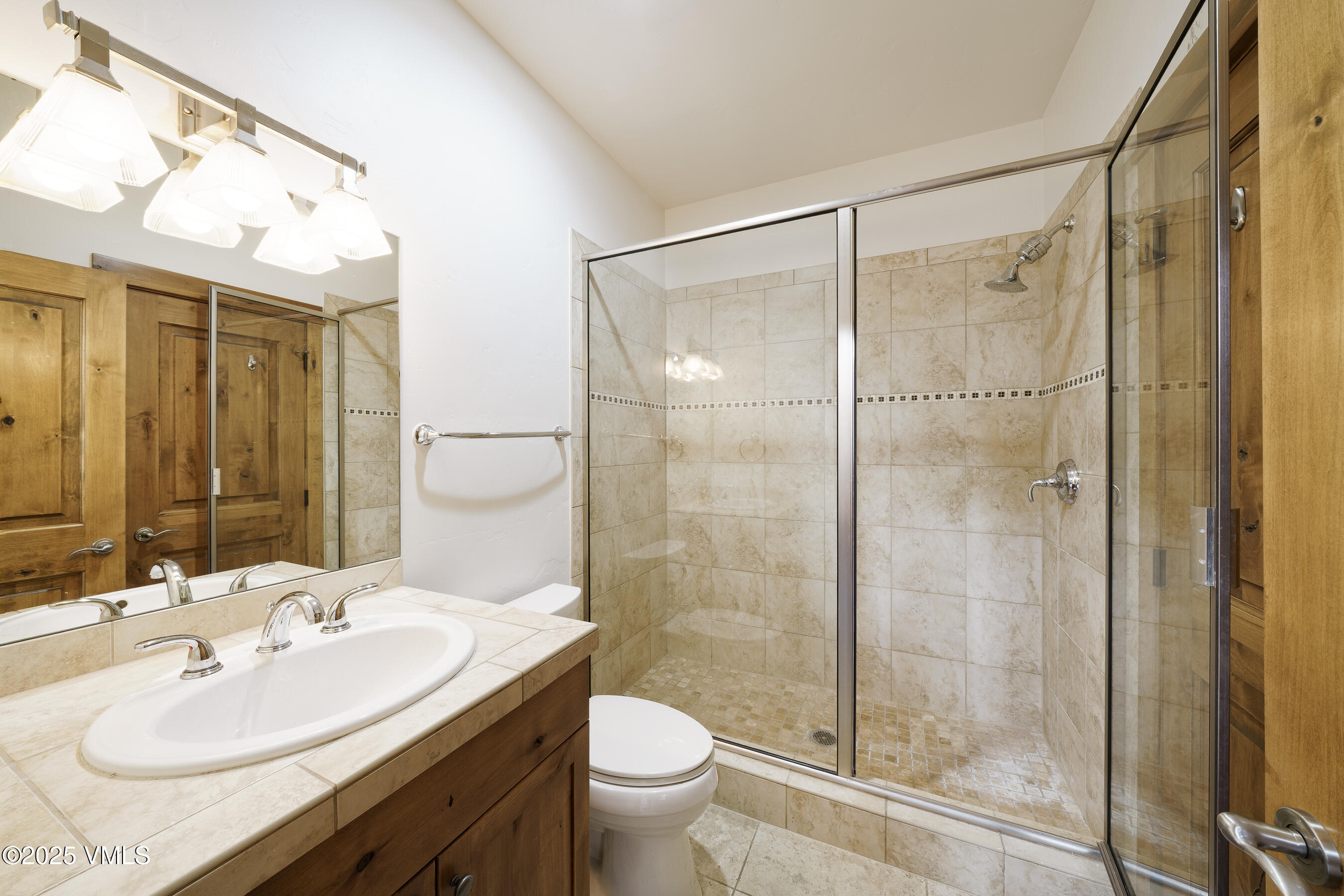 Edwards, Colorado 81632, United States, 5 Bedrooms Bedrooms, ,5 BathroomsBathrooms,Residential,Active,211368