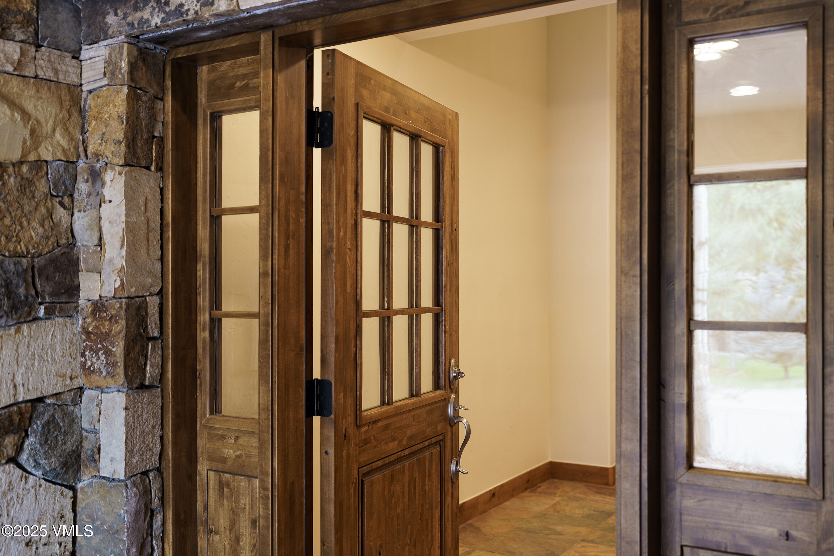 Edwards, Colorado 81632, United States, 5 Bedrooms Bedrooms, ,5 BathroomsBathrooms,Residential,Active,211368