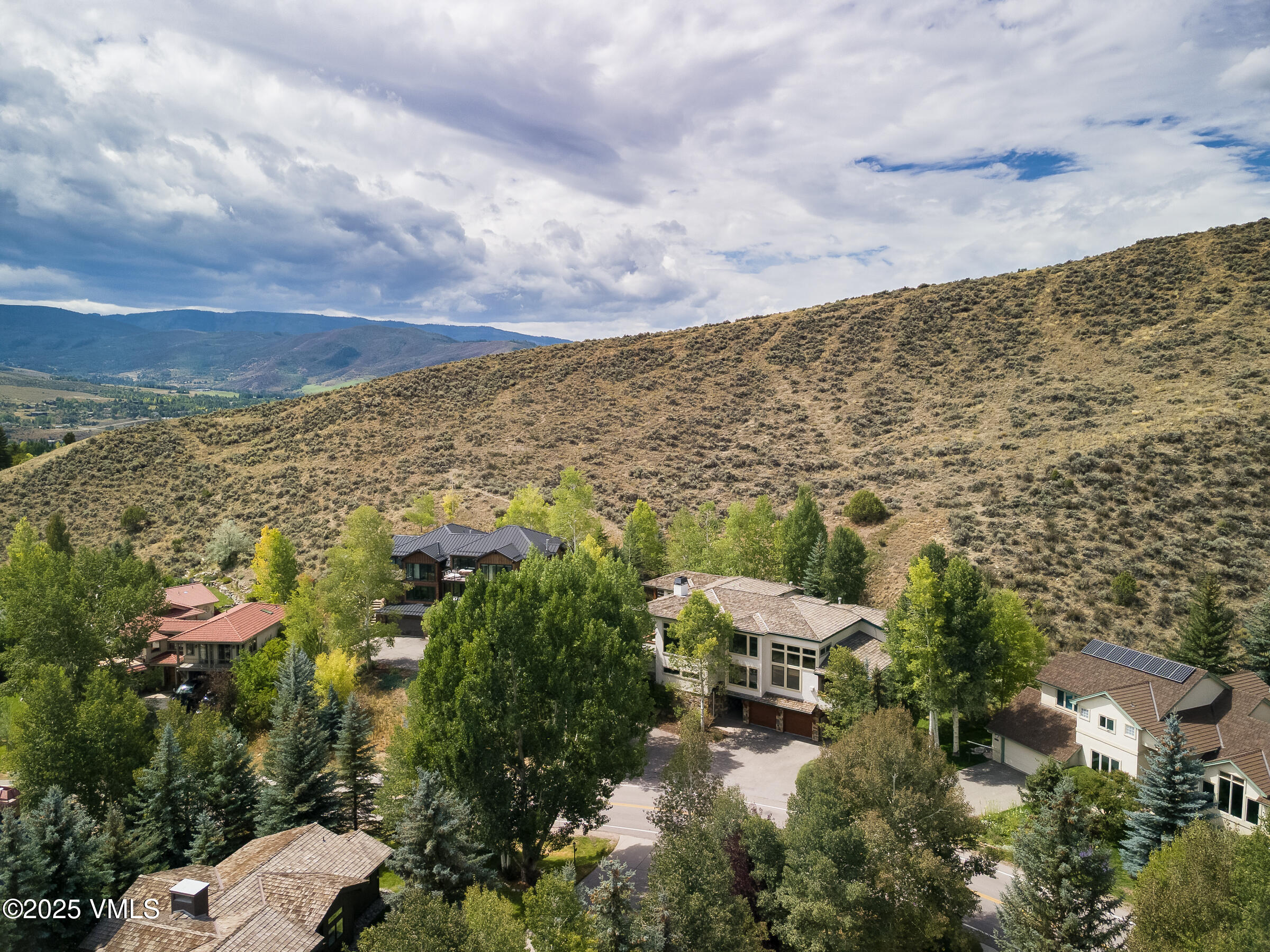 Edwards, Colorado 81632, United States, 5 Bedrooms Bedrooms, ,5 BathroomsBathrooms,Residential,Active,211368