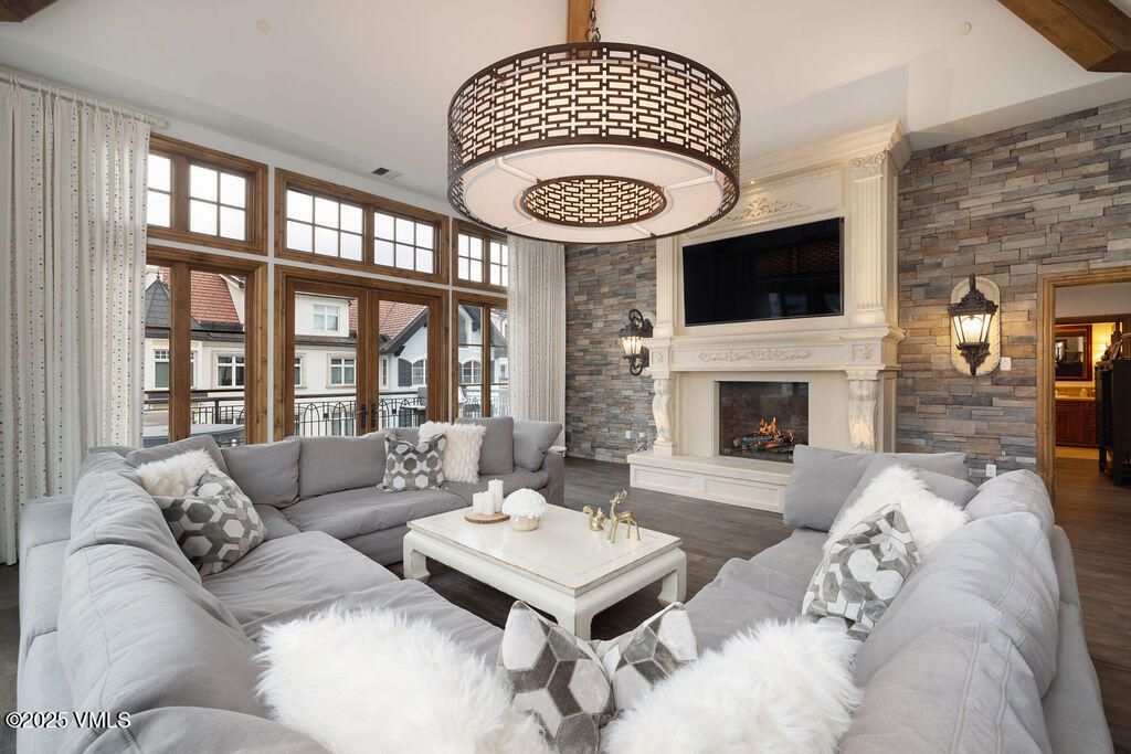 Photo of 675 Lionshead Pl Pl #642, Vail, CO 81657 (MLS # 1013092)