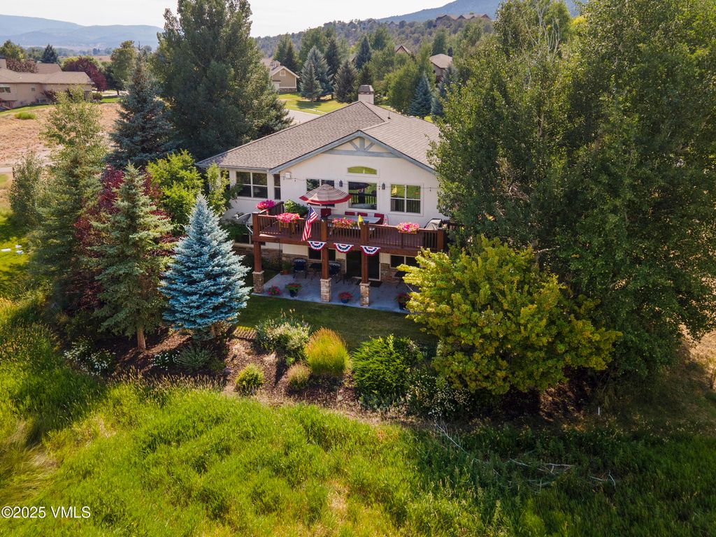 Photo of 75 Cottage Drive, Gypsum, CO 81637 (MLS # 1013806)